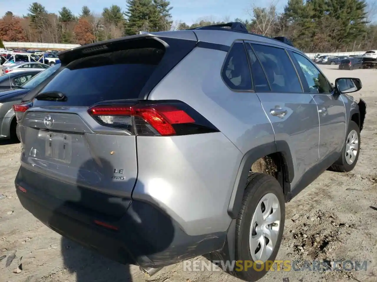 4 Photograph of a damaged car 2T3F1RFV5KC036264 TOYOTA RAV4 2019