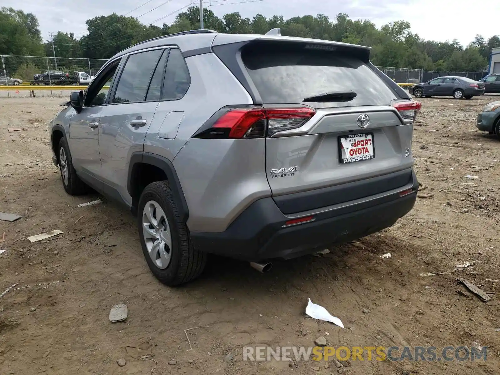 3 Photograph of a damaged car 2T3F1RFV5KC041402 TOYOTA RAV4 2019