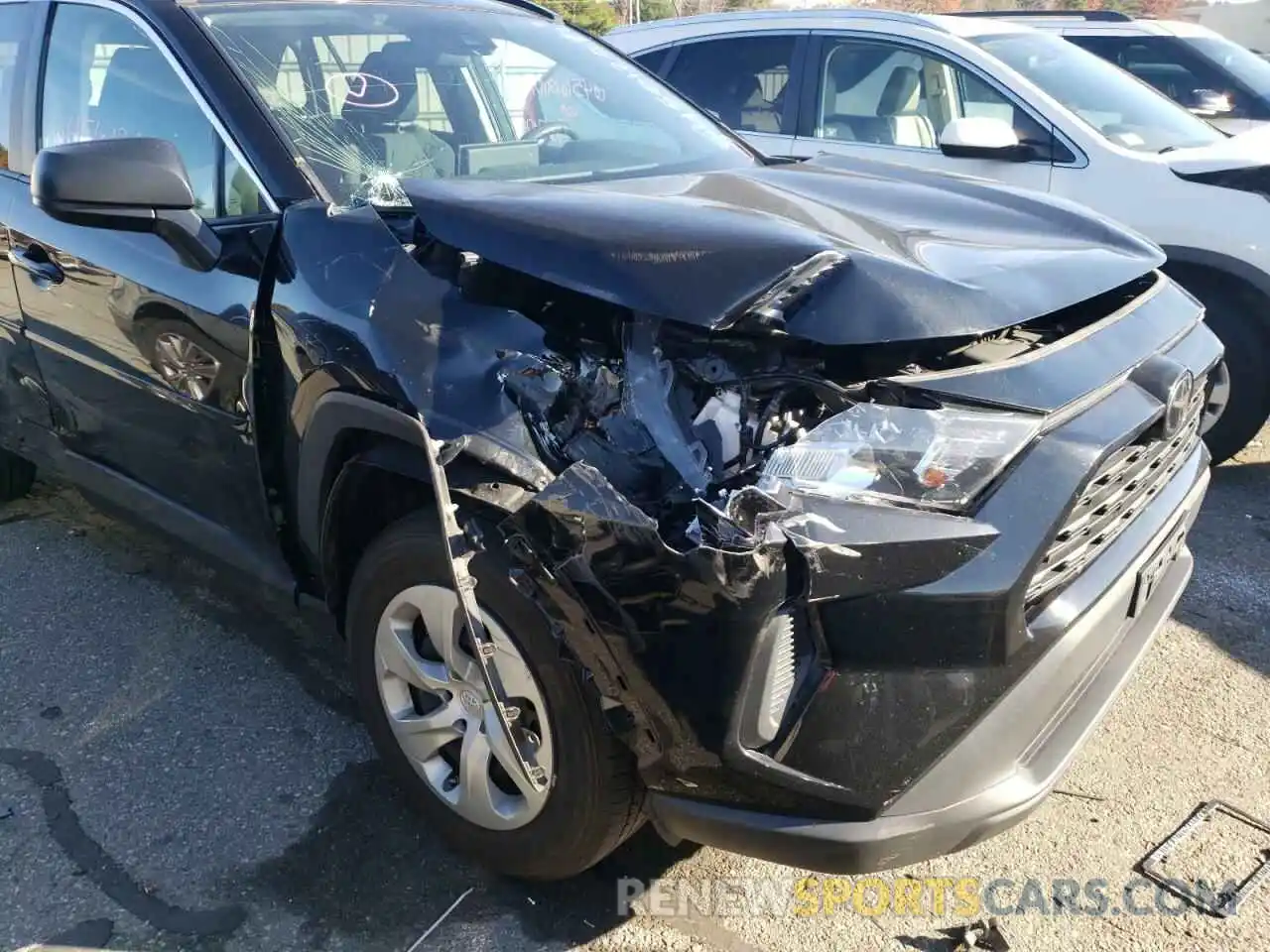 9 Photograph of a damaged car 2T3F1RFV5KC042761 TOYOTA RAV4 2019