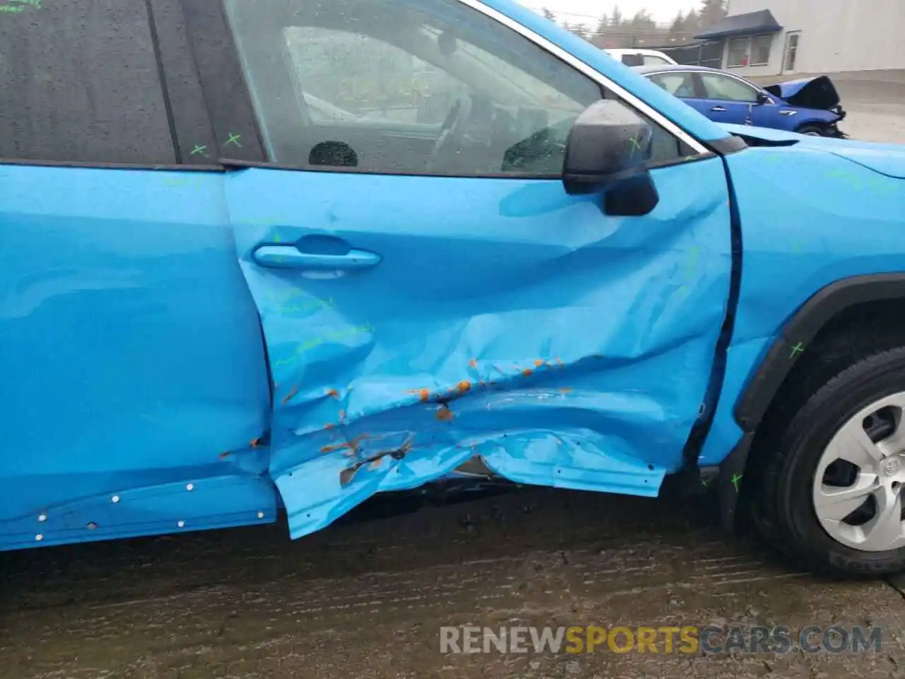 9 Photograph of a damaged car 2T3F1RFV5KC044963 TOYOTA RAV4 2019