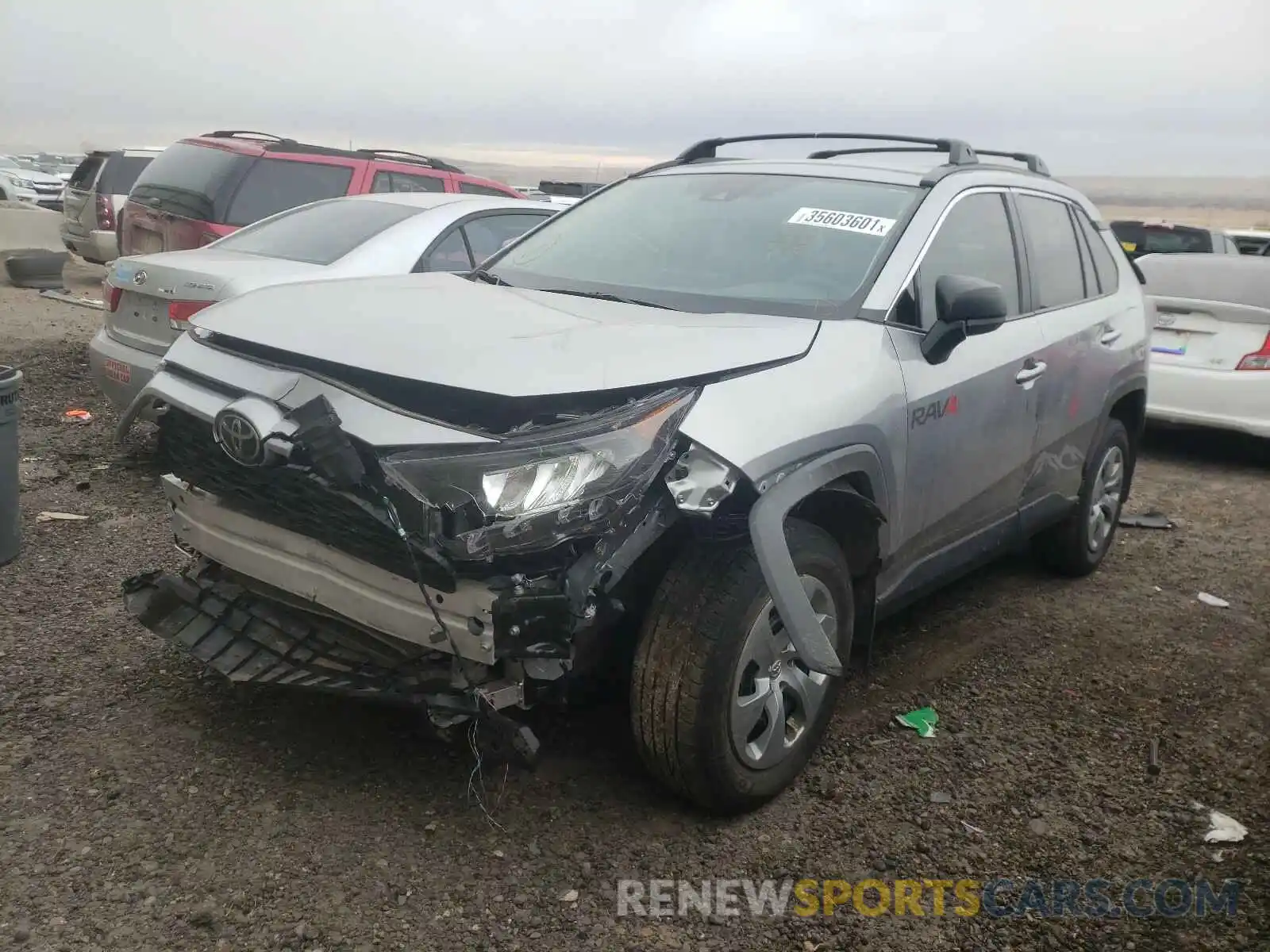 2 Фотография поврежденного автомобиля 2T3F1RFV5KC051511 TOYOTA RAV4 2019