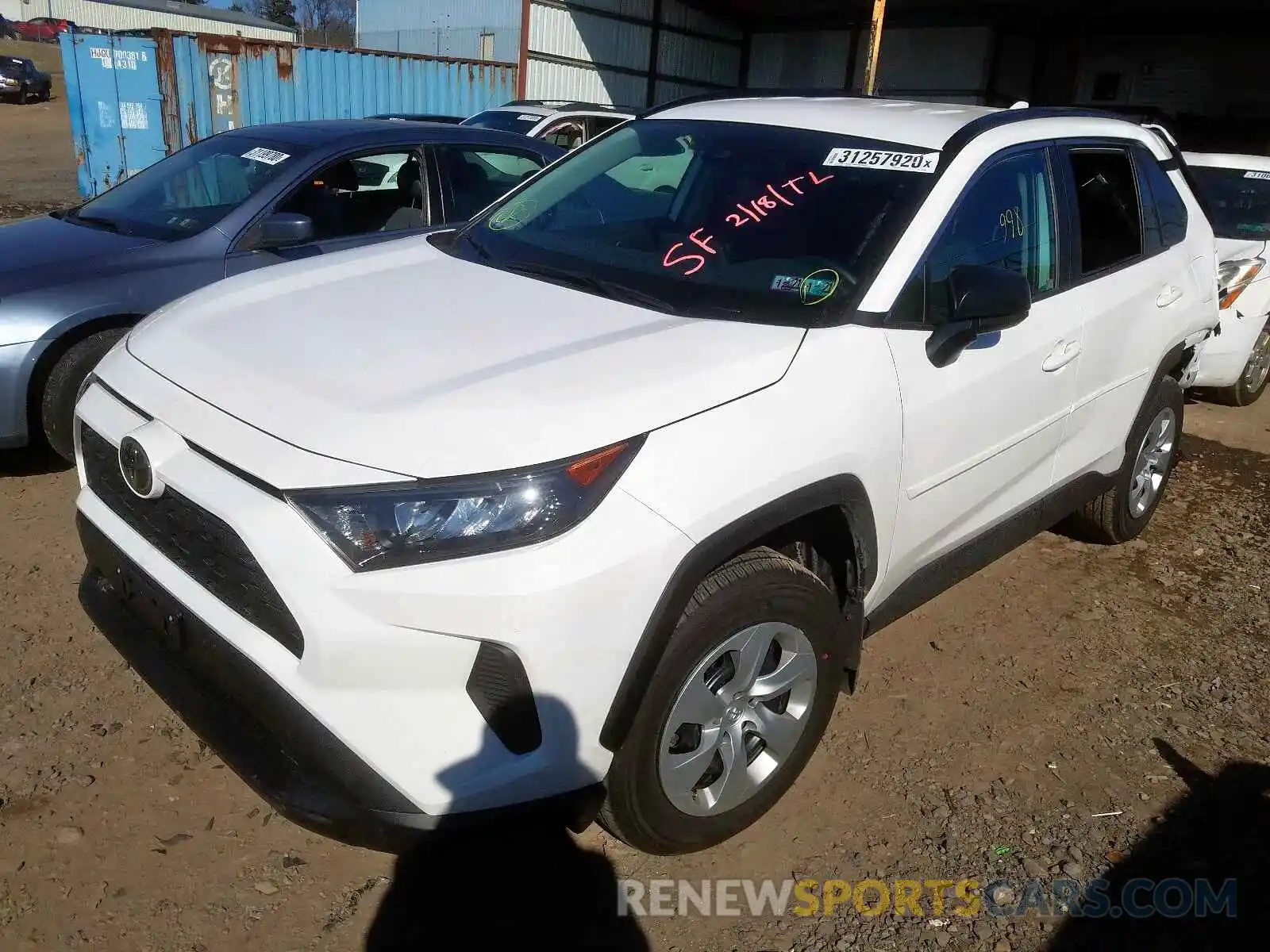 2 Фотография поврежденного автомобиля 2T3F1RFV5KC052805 TOYOTA RAV4 2019