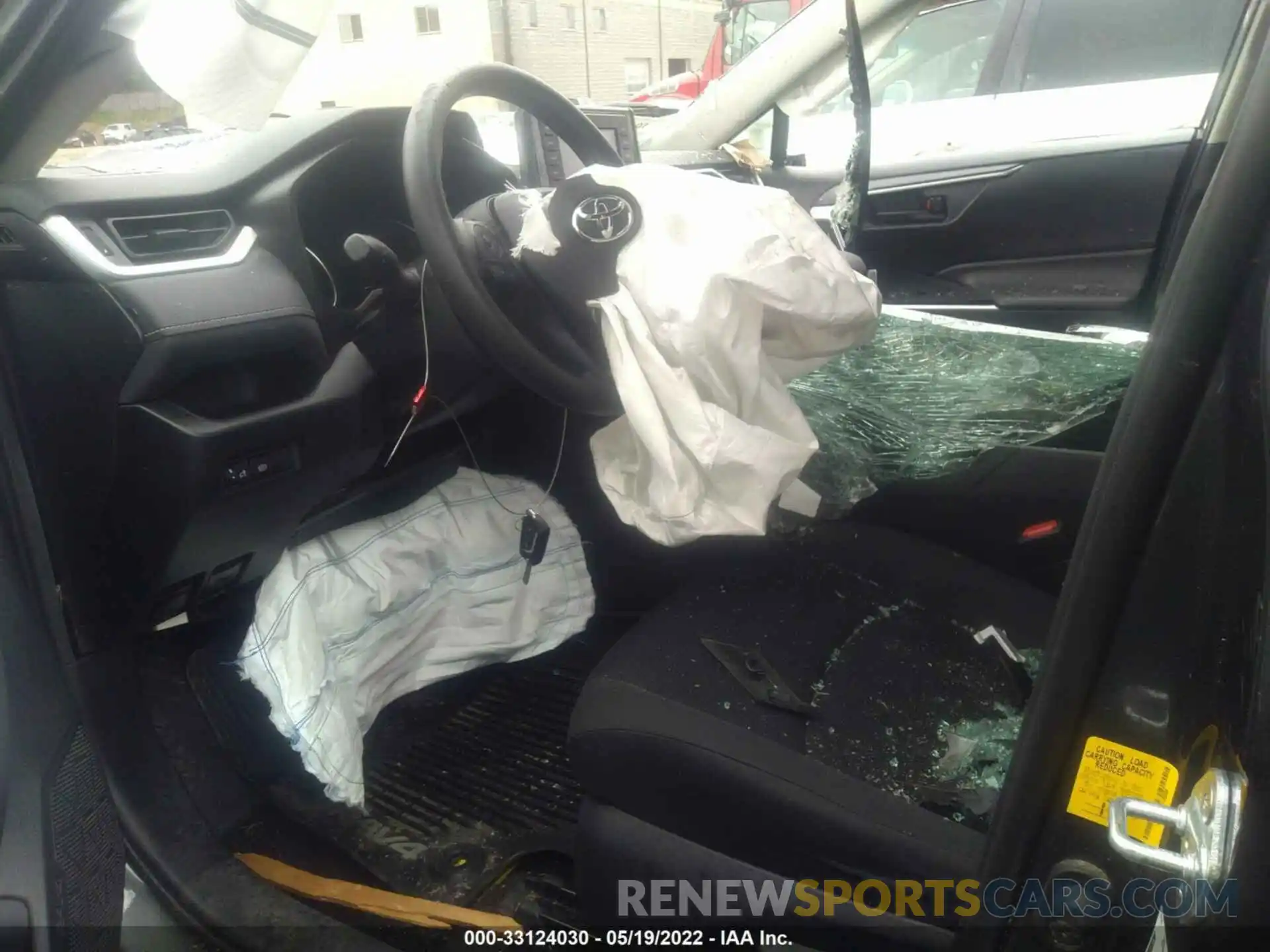 5 Photograph of a damaged car 2T3F1RFV5KC058586 TOYOTA RAV4 2019