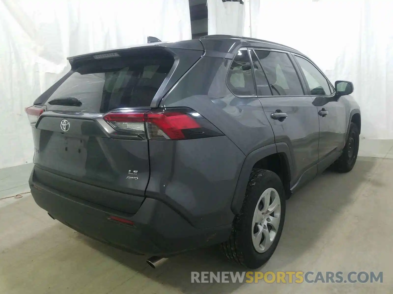 4 Photograph of a damaged car 2T3F1RFV5KW027157 TOYOTA RAV4 2019