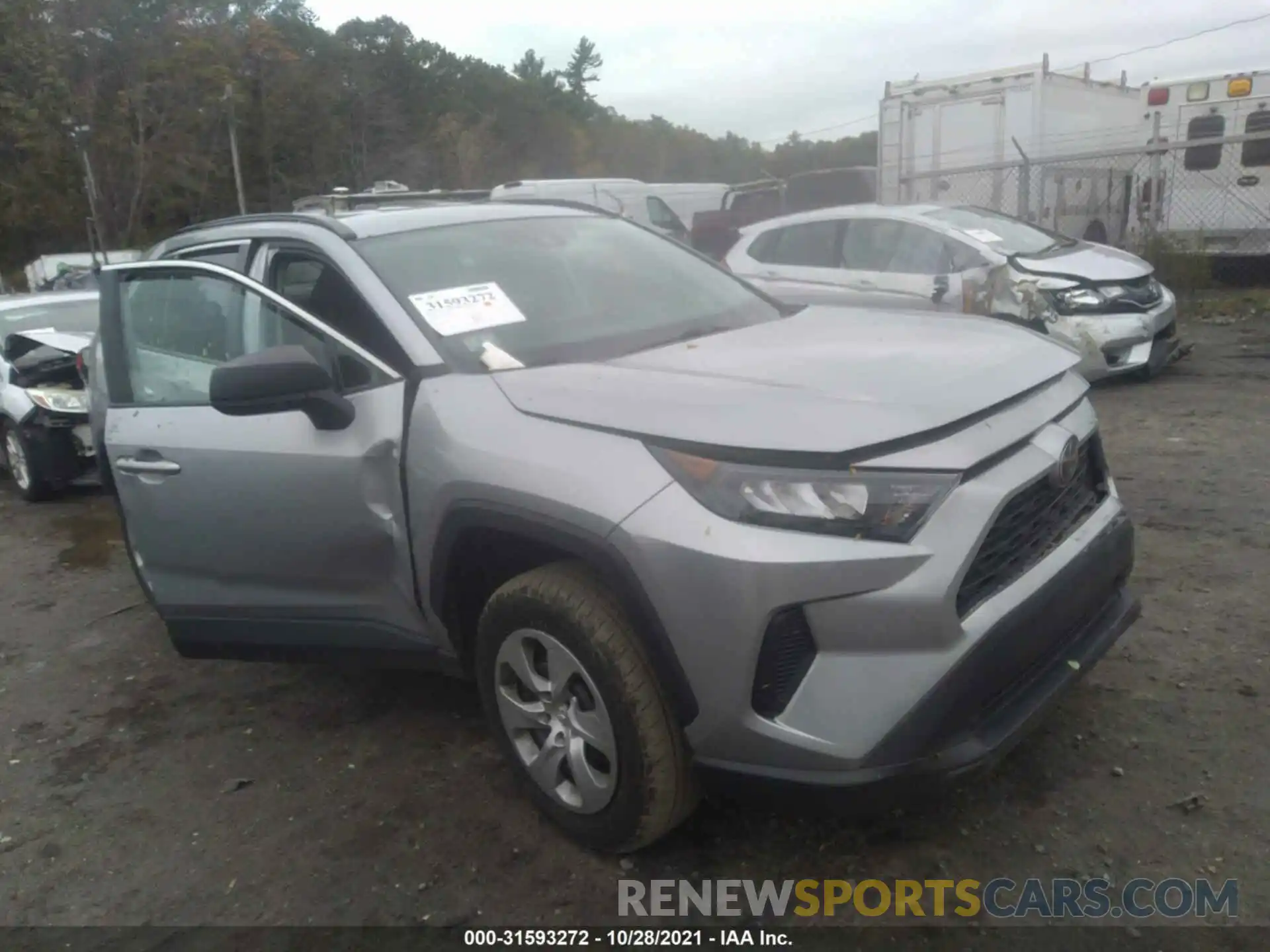 1 Photograph of a damaged car 2T3F1RFV5KW029524 TOYOTA RAV4 2019