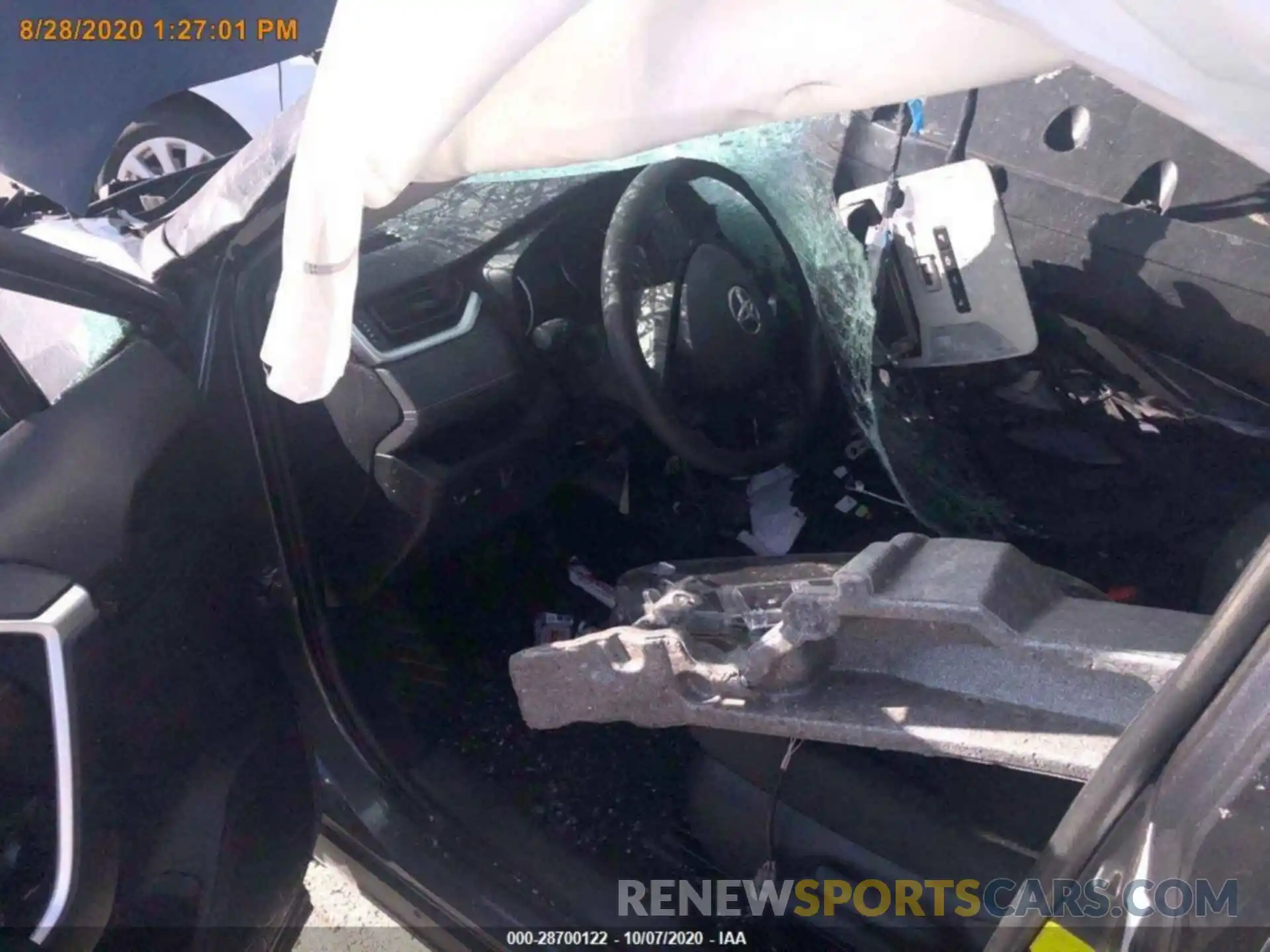 11 Photograph of a damaged car 2T3F1RFV5KW053676 TOYOTA RAV4 2019