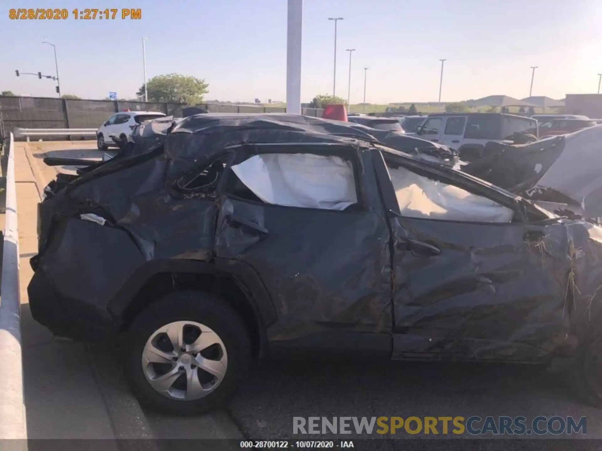 13 Photograph of a damaged car 2T3F1RFV5KW053676 TOYOTA RAV4 2019