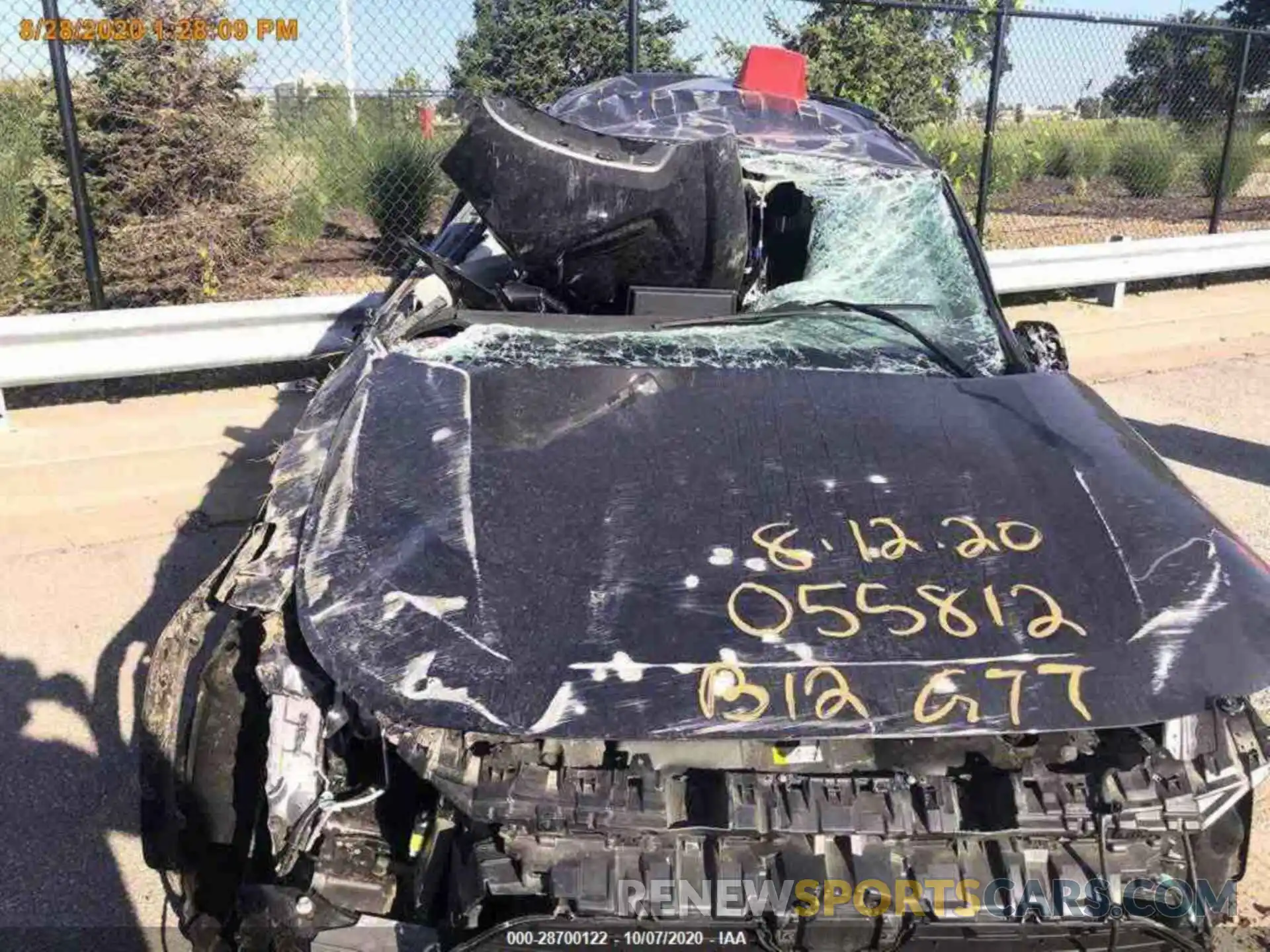 17 Photograph of a damaged car 2T3F1RFV5KW053676 TOYOTA RAV4 2019