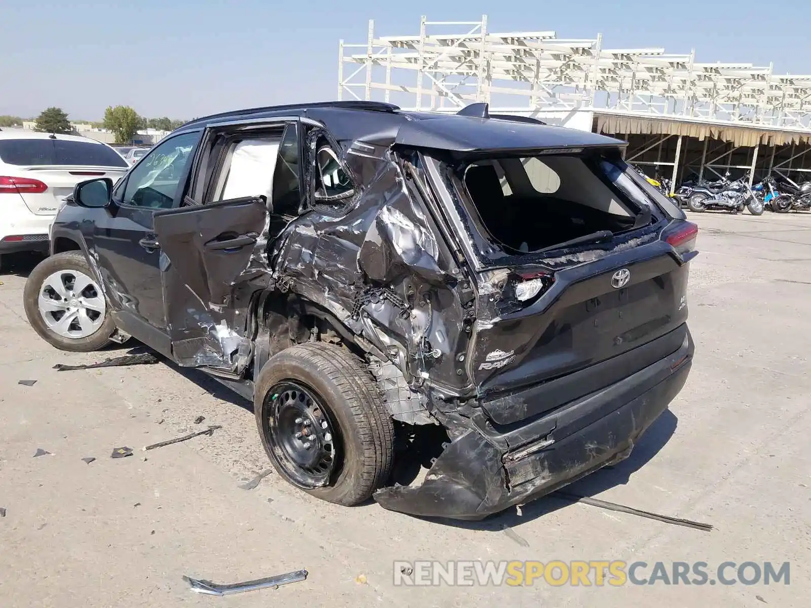 3 Photograph of a damaged car 2T3F1RFV5KW060546 TOYOTA RAV4 2019