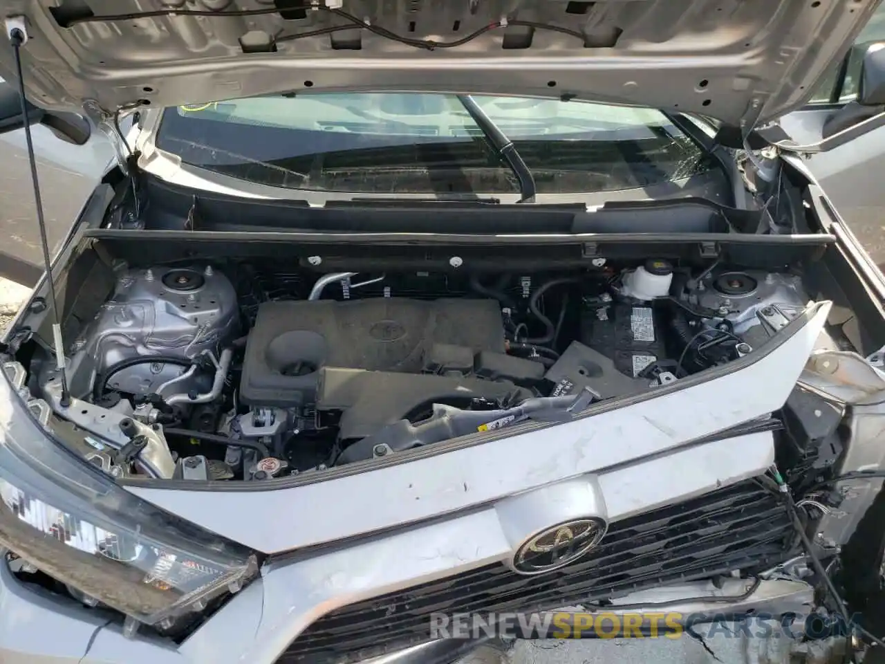 7 Photograph of a damaged car 2T3F1RFV5KW079405 TOYOTA RAV4 2019