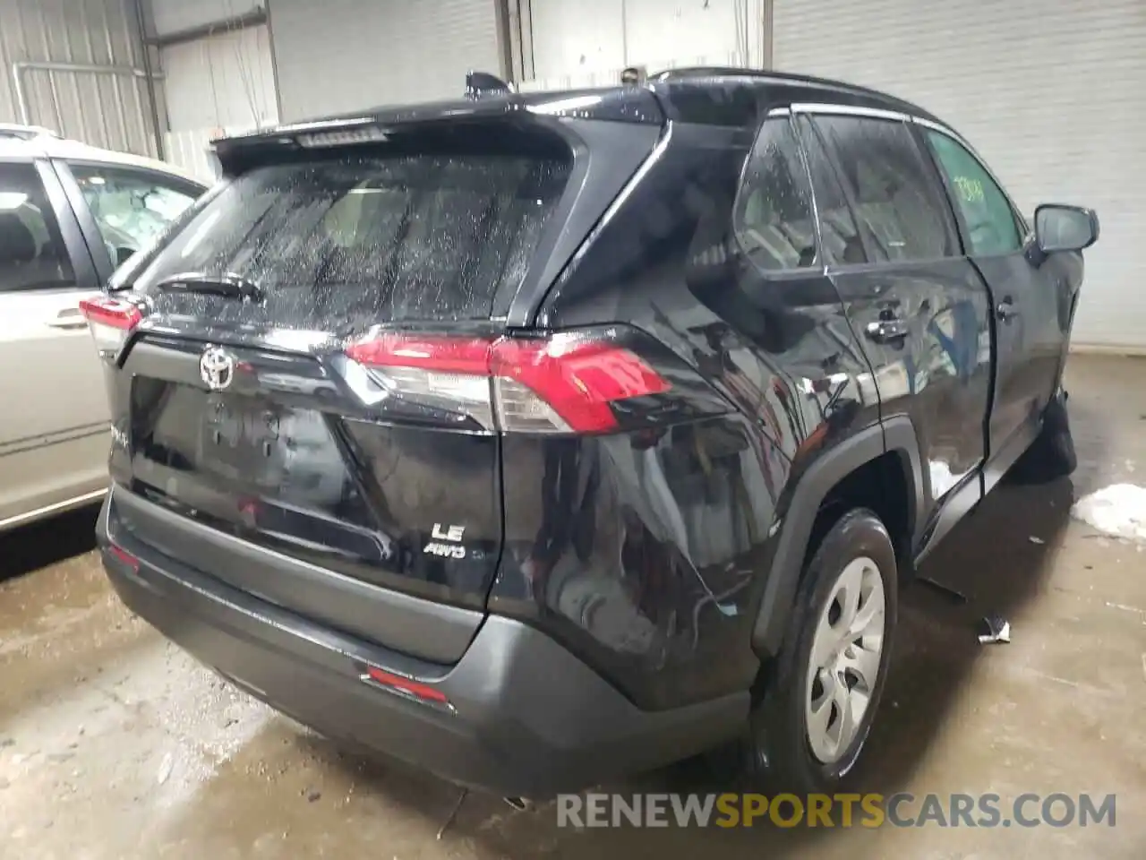 4 Photograph of a damaged car 2T3F1RFV6KC007226 TOYOTA RAV4 2019