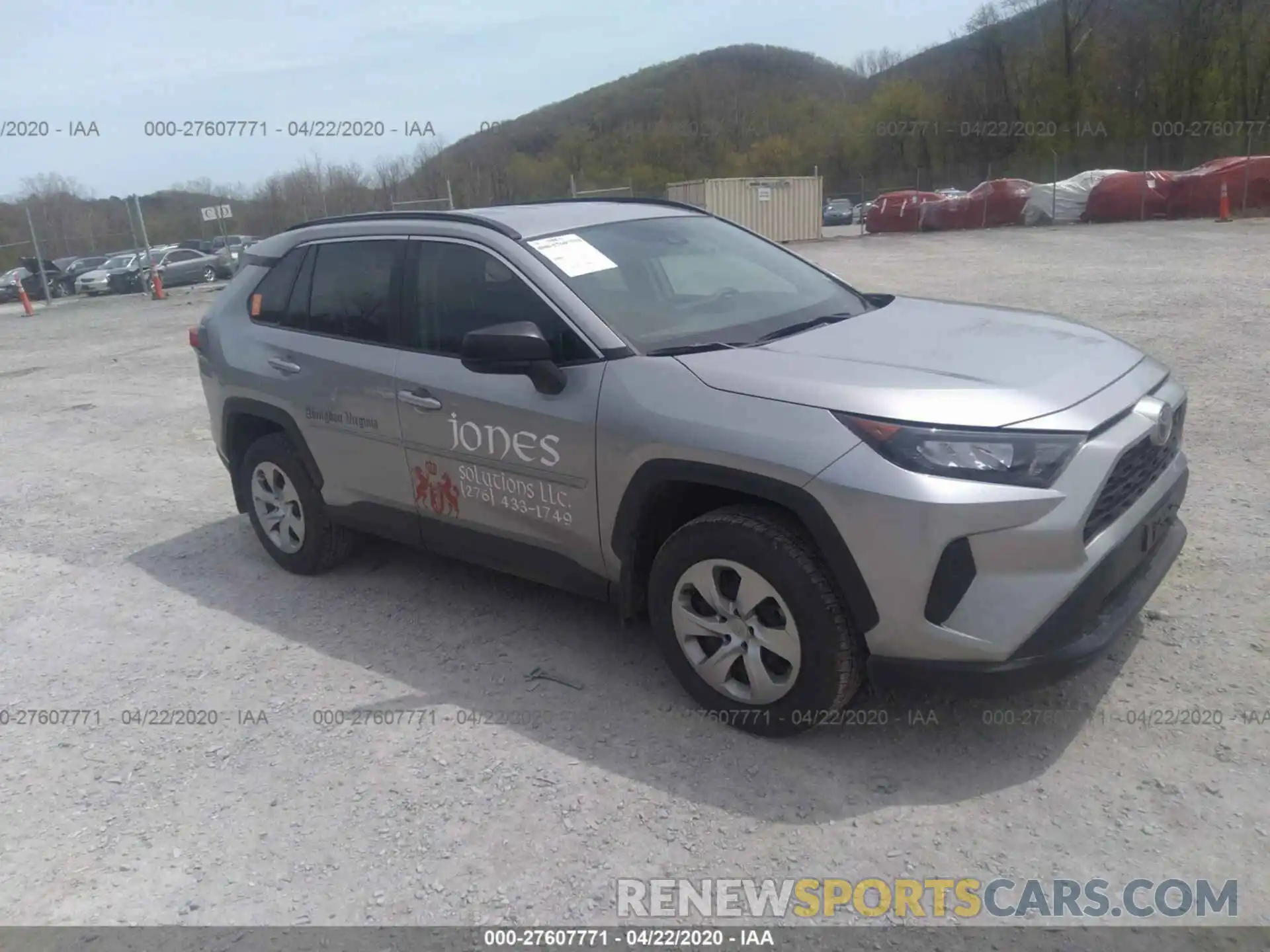 1 Photograph of a damaged car 2T3F1RFV6KC019361 TOYOTA RAV4 2019