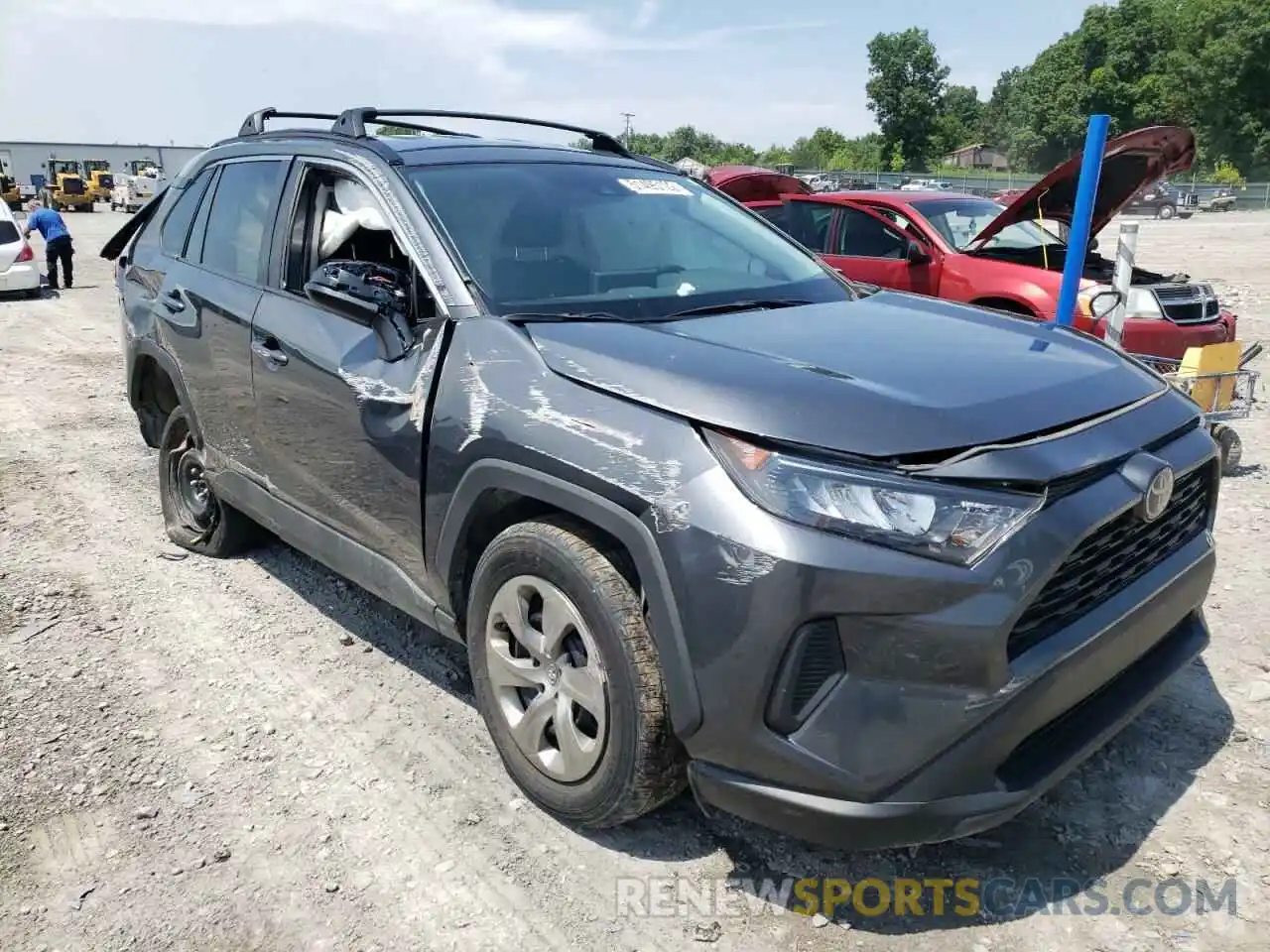 1 Photograph of a damaged car 2T3F1RFV6KC027931 TOYOTA RAV4 2019