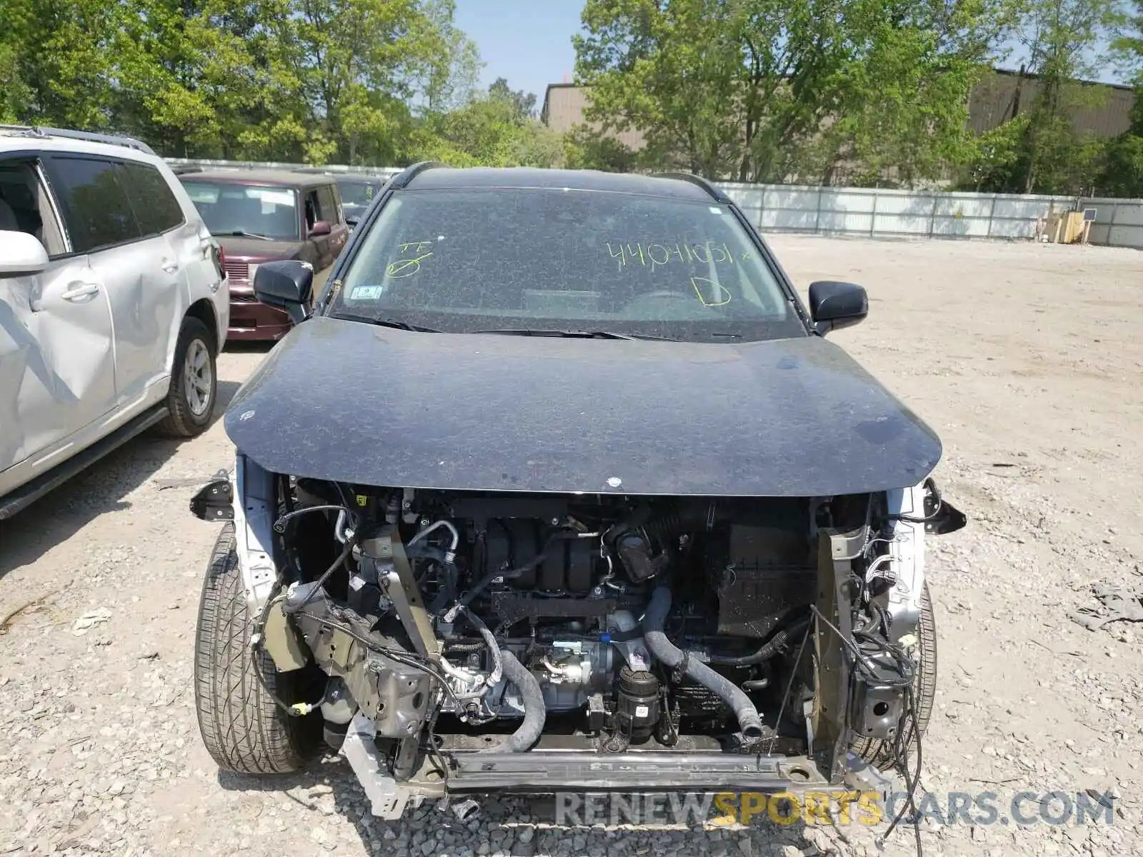 9 Photograph of a damaged car 2T3F1RFV6KC047466 TOYOTA RAV4 2019