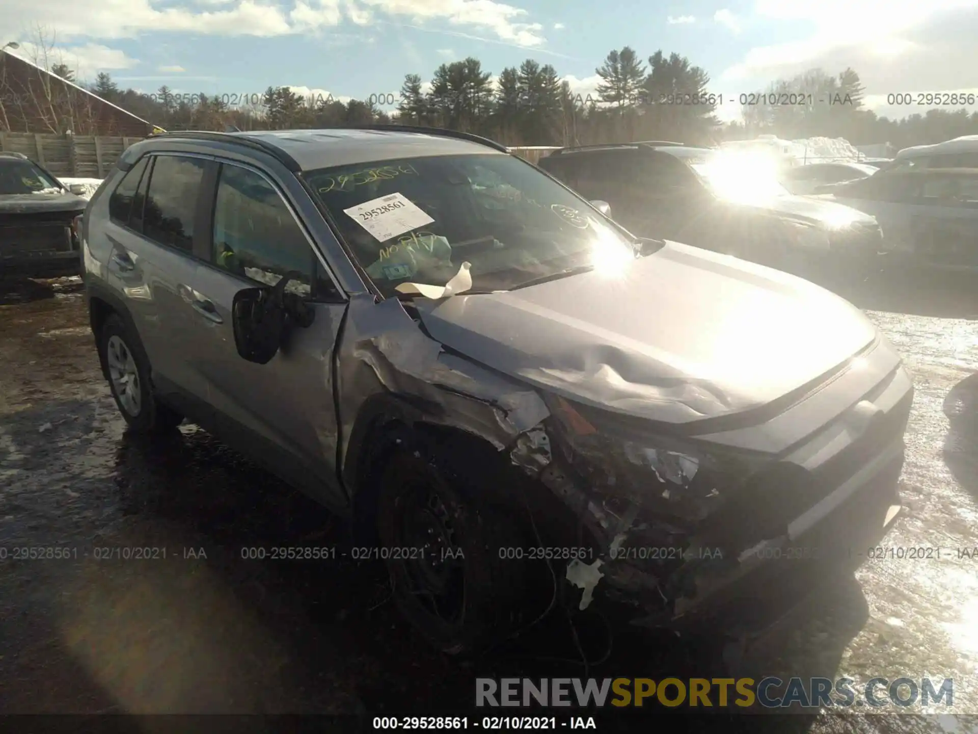 1 Photograph of a damaged car 2T3F1RFV6KC050951 TOYOTA RAV4 2019