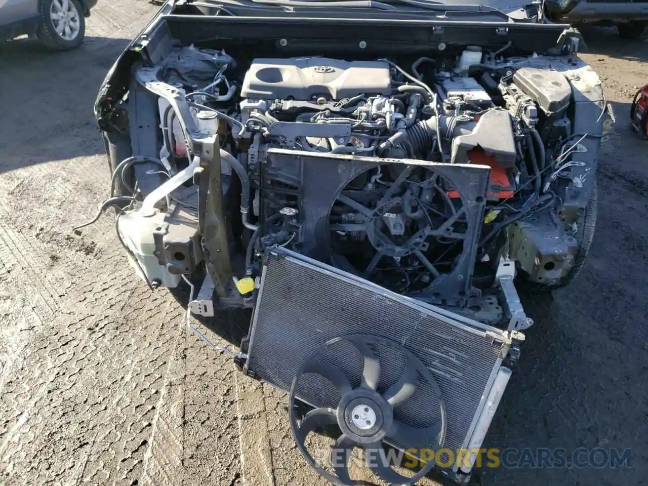 9 Photograph of a damaged car 2T3F1RFV6KC060458 TOYOTA RAV4 2019