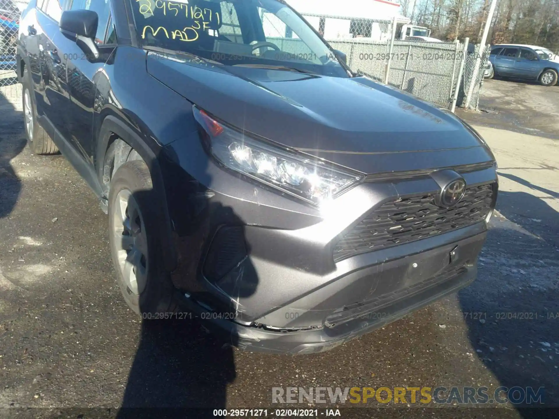 6 Photograph of a damaged car 2T3F1RFV6KW003238 TOYOTA RAV4 2019