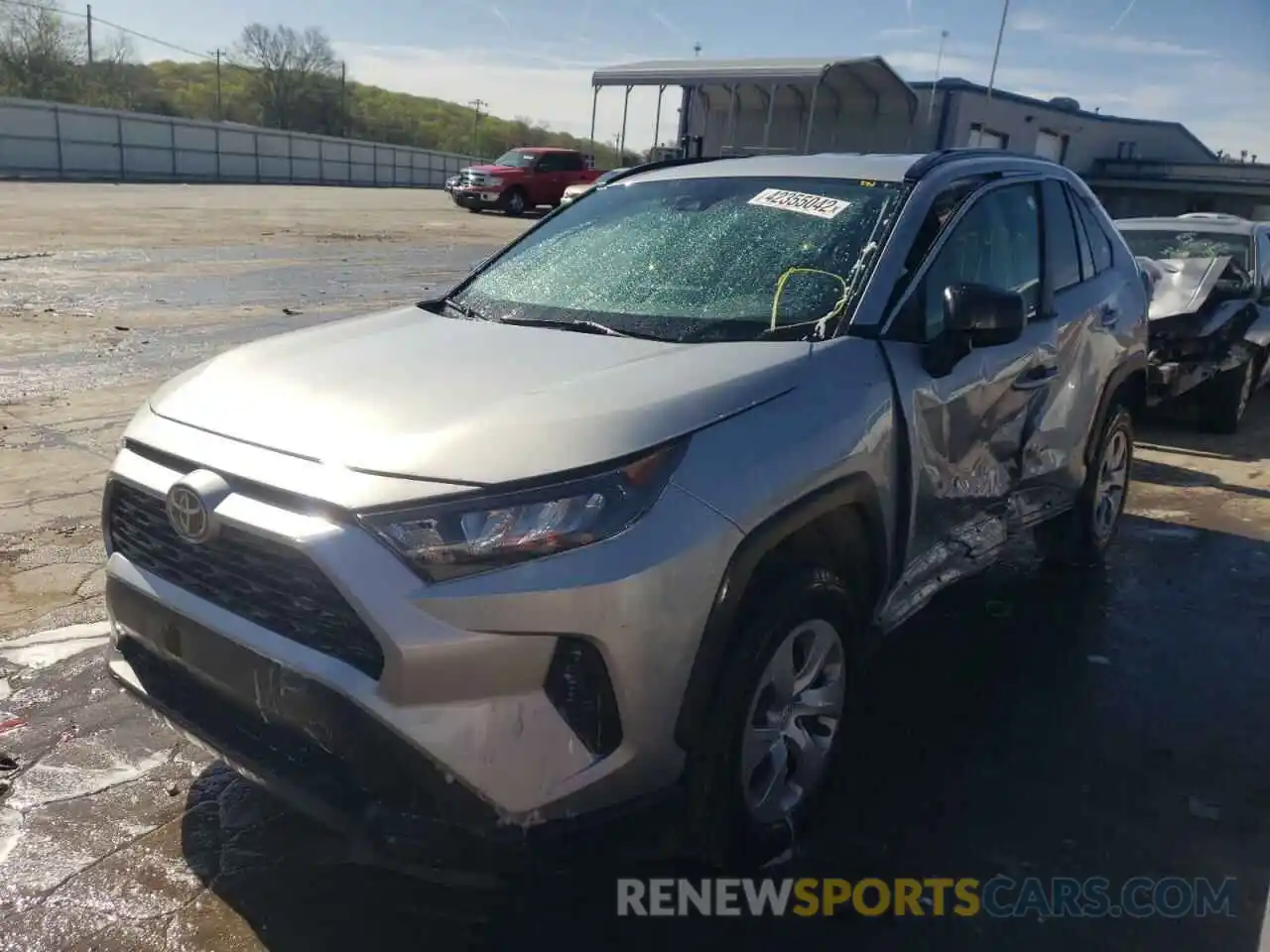 2 Photograph of a damaged car 2T3F1RFV6KW031475 TOYOTA RAV4 2019