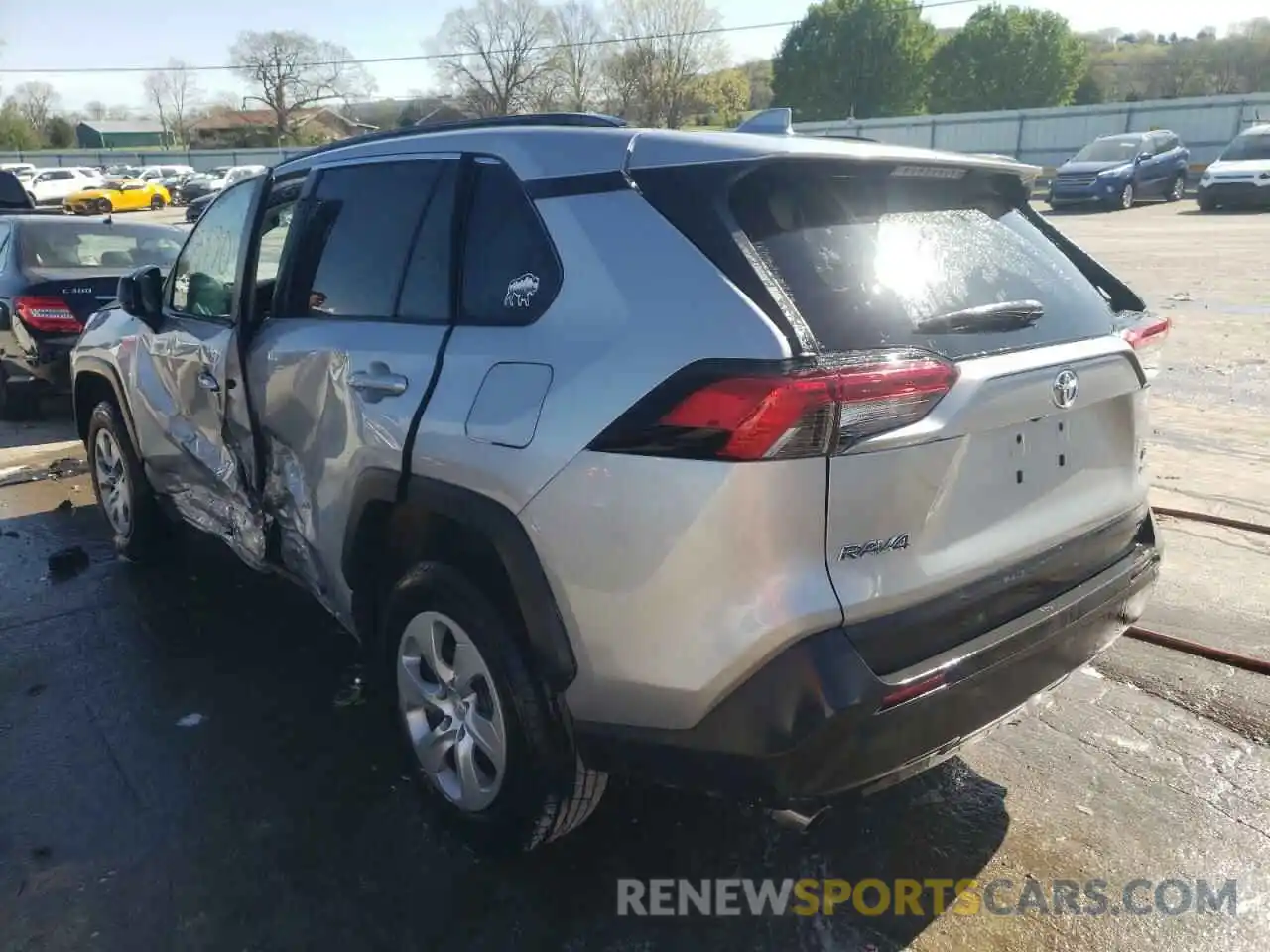 3 Photograph of a damaged car 2T3F1RFV6KW031475 TOYOTA RAV4 2019