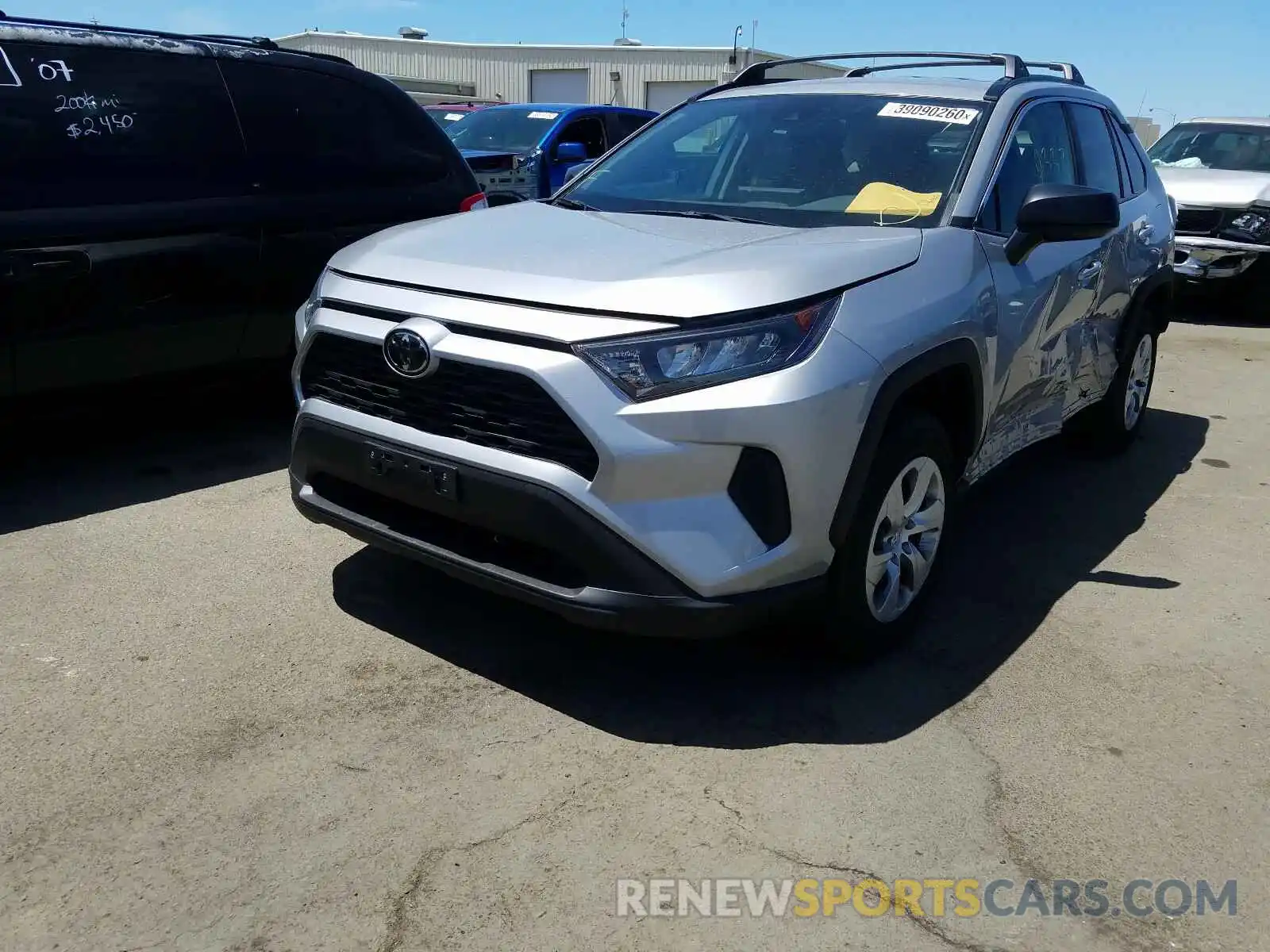 2 Photograph of a damaged car 2T3F1RFV6KW041021 TOYOTA RAV4 2019