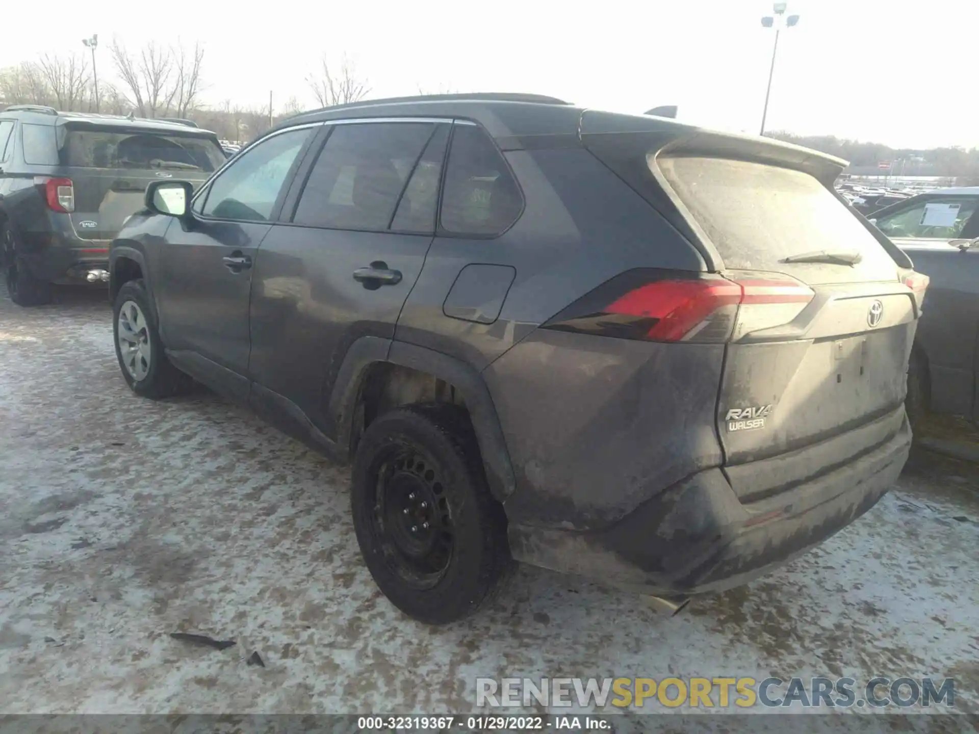 3 Photograph of a damaged car 2T3F1RFV6KW049135 TOYOTA RAV4 2019