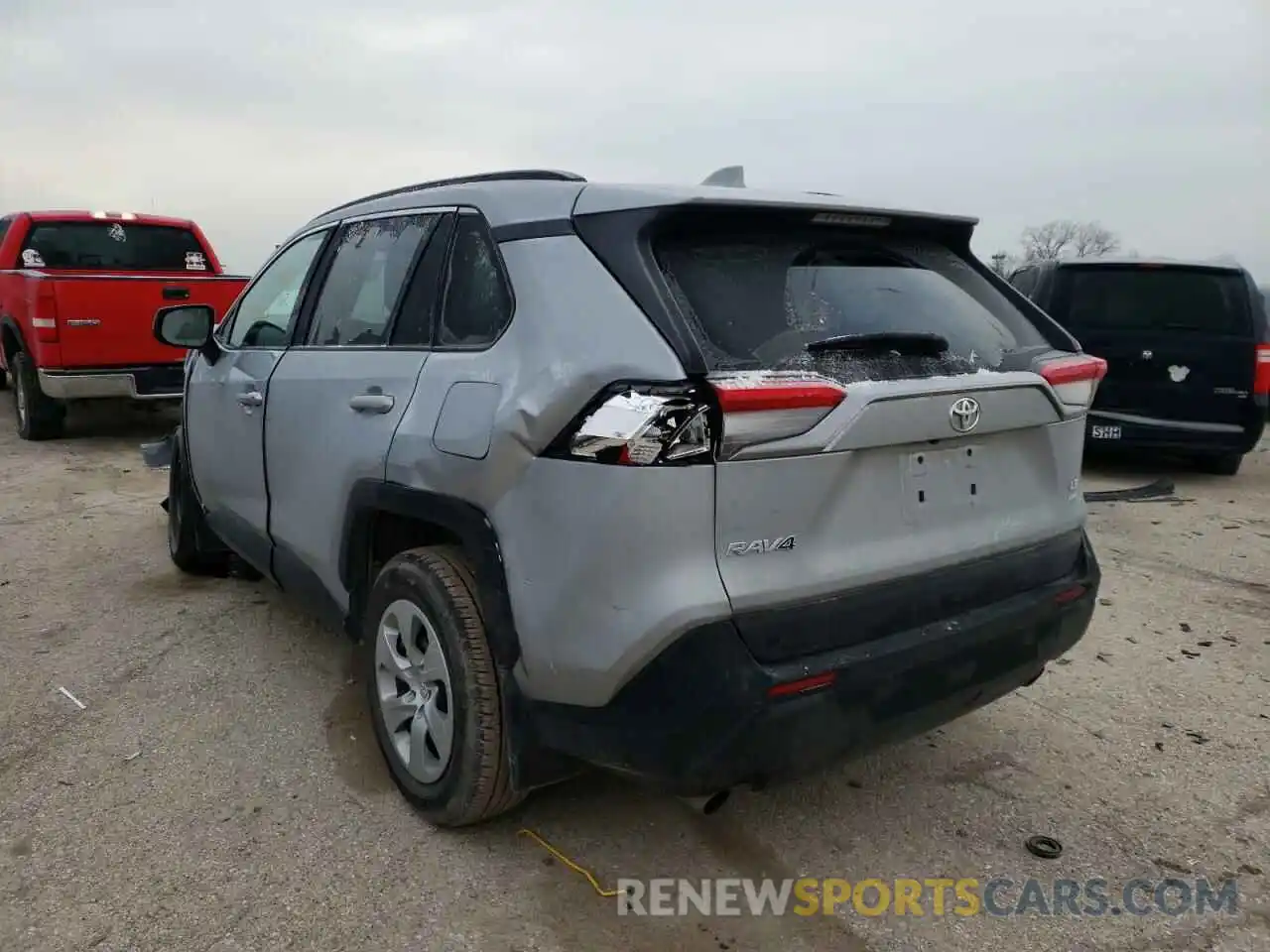 3 Photograph of a damaged car 2T3F1RFV6KW083222 TOYOTA RAV4 2019