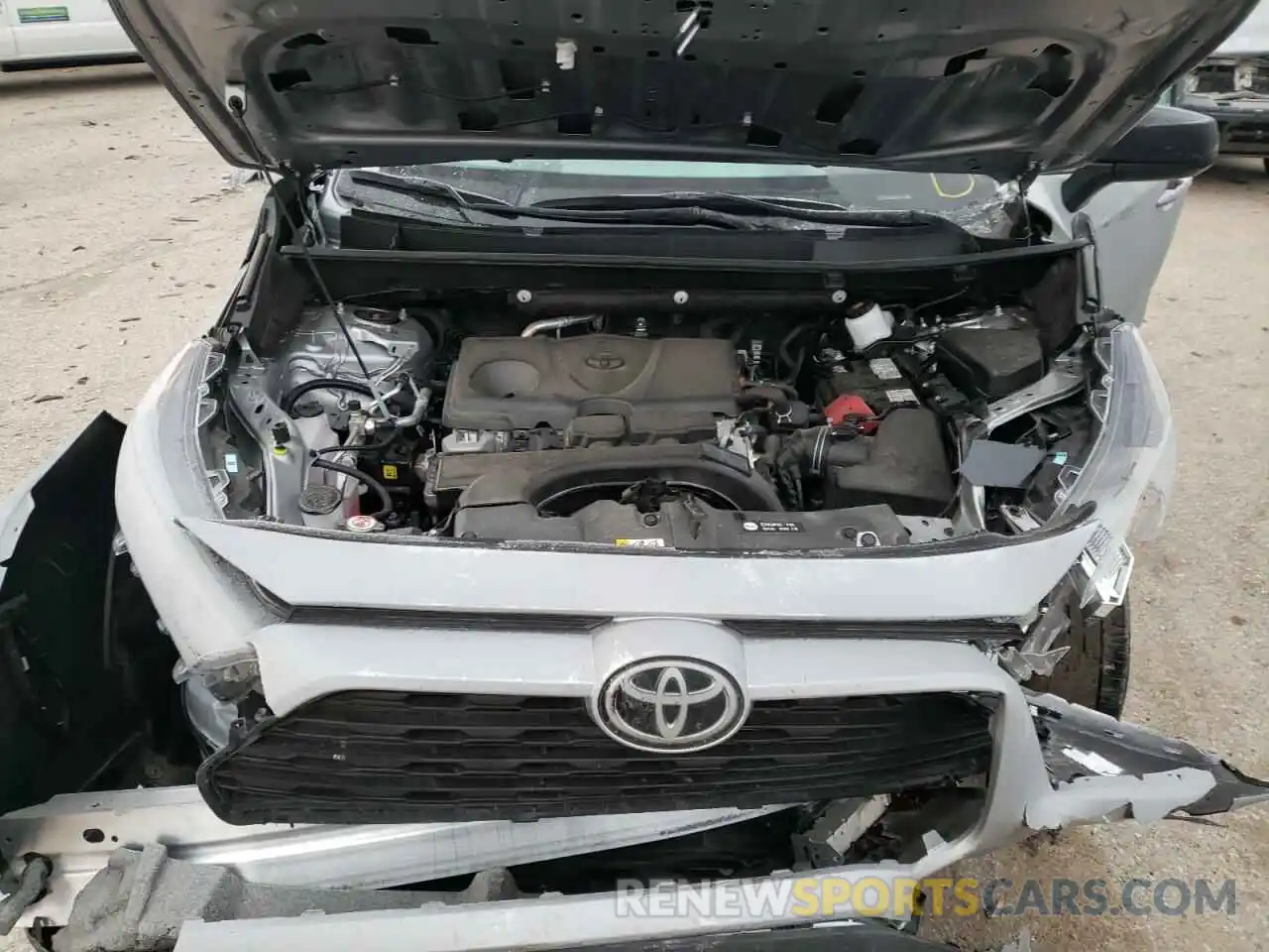 7 Photograph of a damaged car 2T3F1RFV6KW083222 TOYOTA RAV4 2019