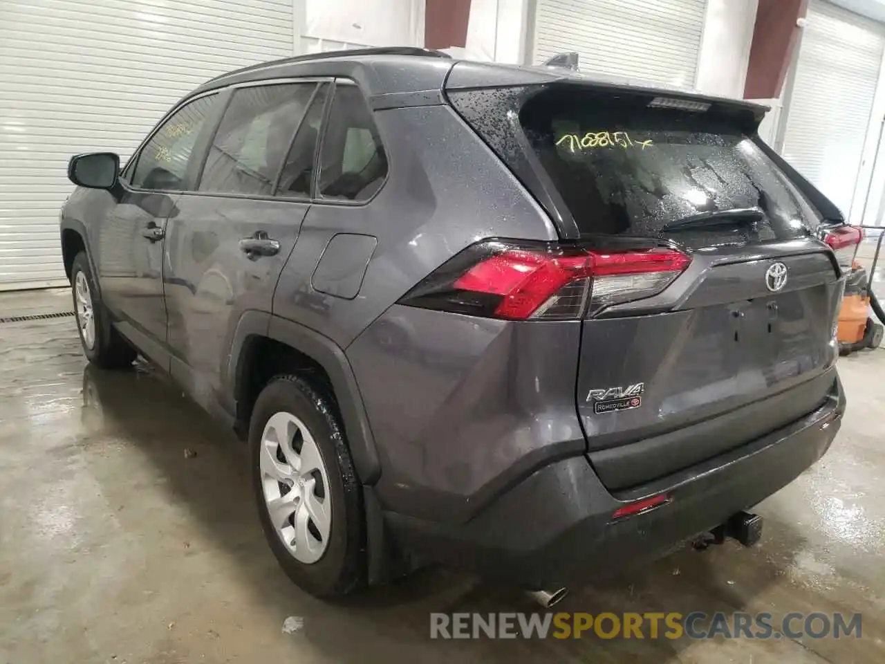 3 Photograph of a damaged car 2T3F1RFV7KC001516 TOYOTA RAV4 2019