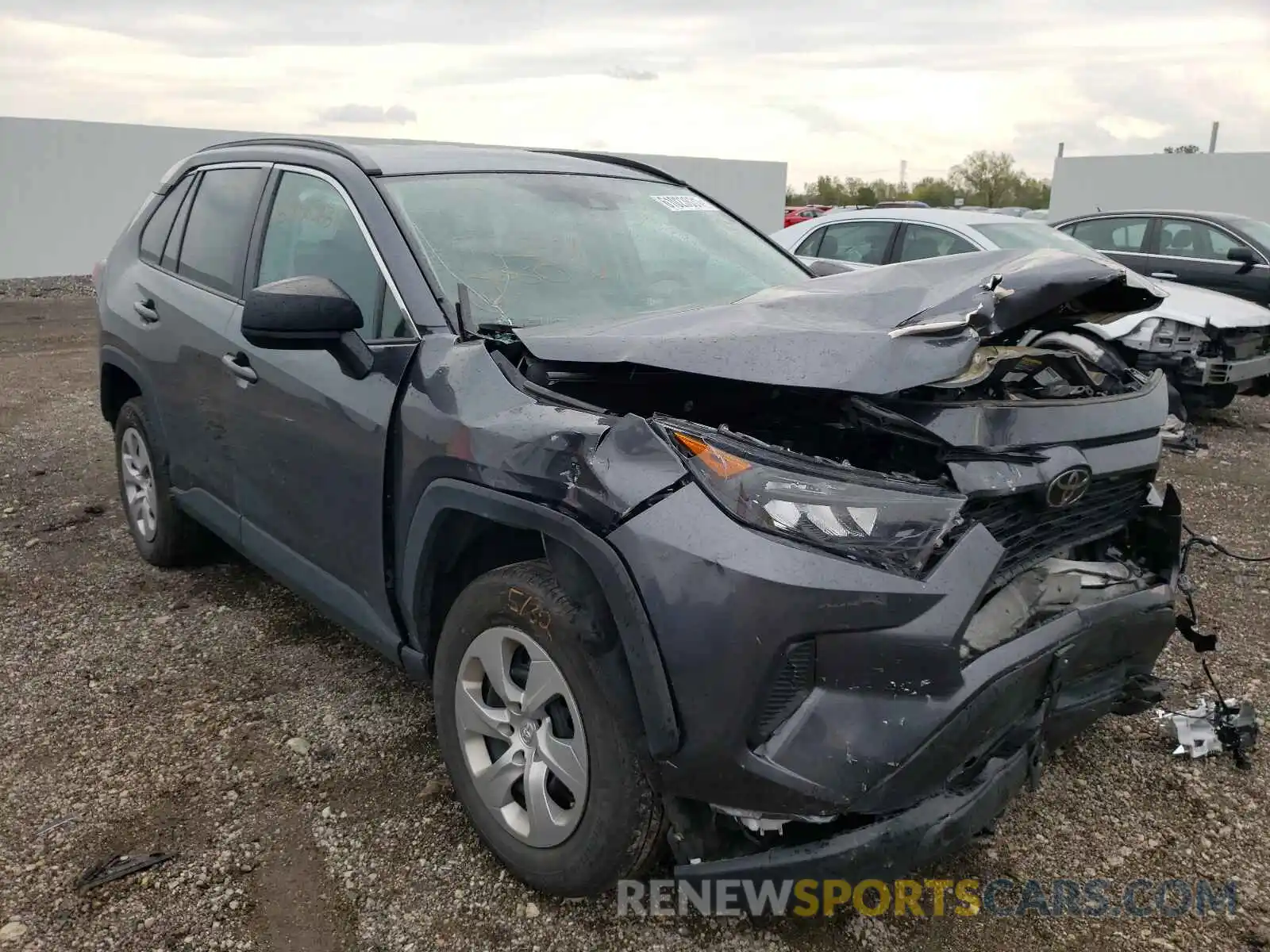 1 Photograph of a damaged car 2T3F1RFV7KC002035 TOYOTA RAV4 2019