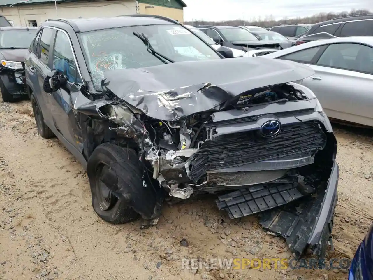 1 Photograph of a damaged car 2T3F1RFV7KC004397 TOYOTA RAV4 2019