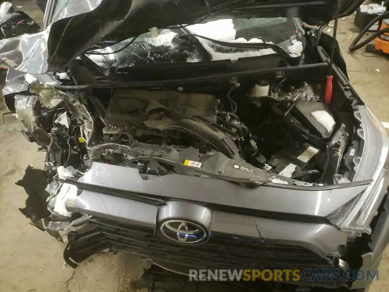 7 Photograph of a damaged car 2T3F1RFV7KC004397 TOYOTA RAV4 2019