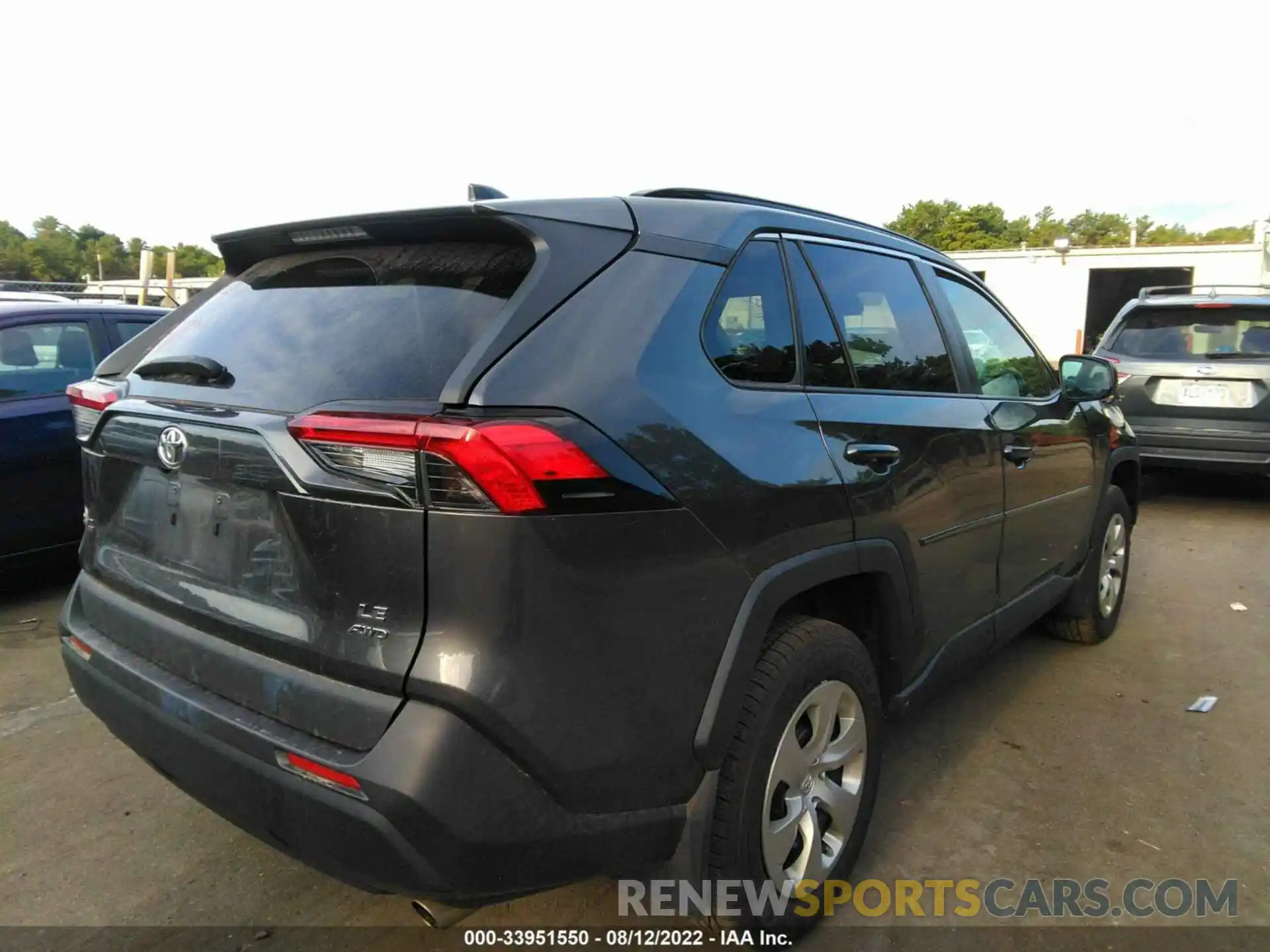 4 Photograph of a damaged car 2T3F1RFV7KC009681 TOYOTA RAV4 2019