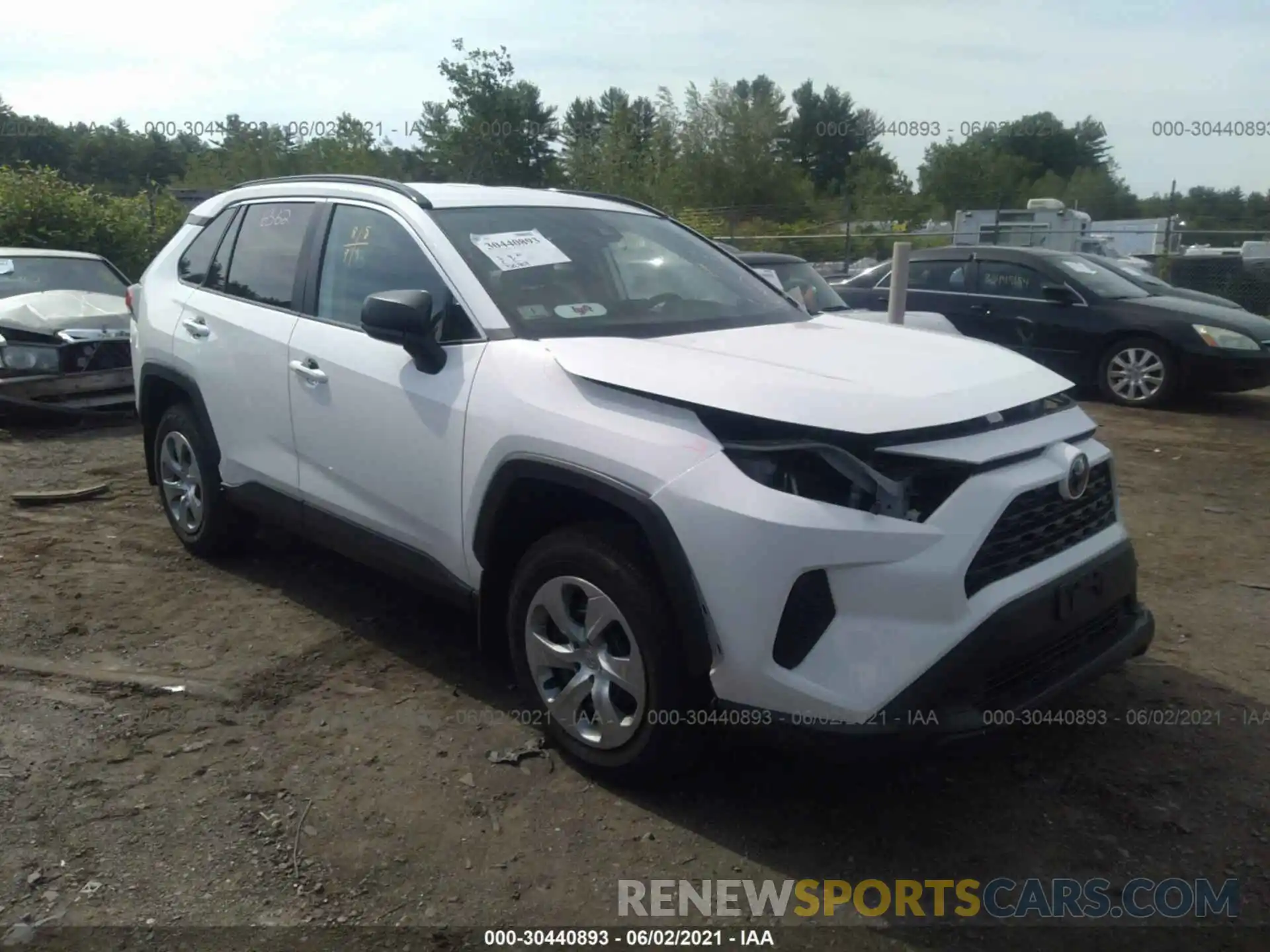 1 Photograph of a damaged car 2T3F1RFV7KC015321 TOYOTA RAV4 2019