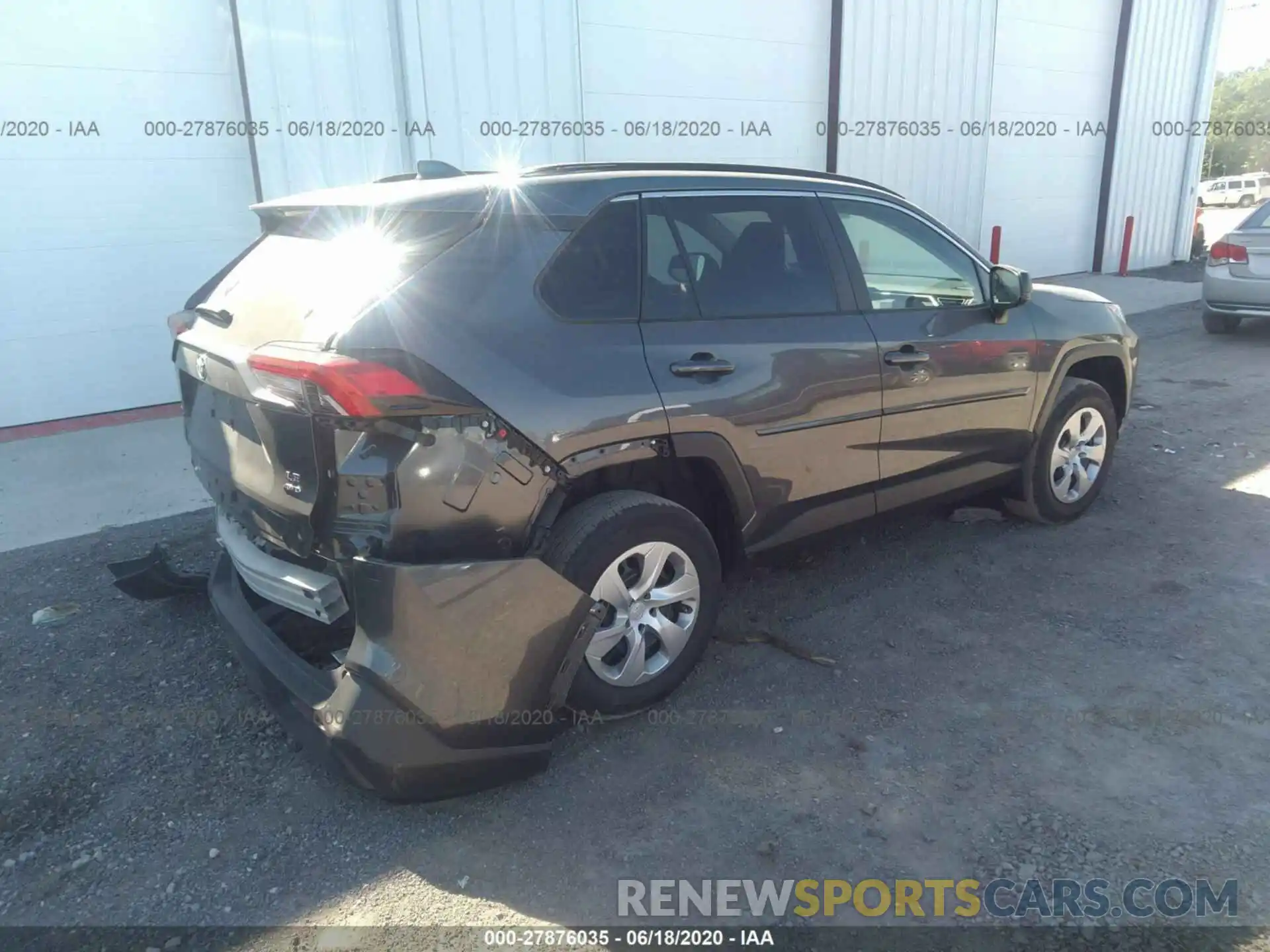 4 Photograph of a damaged car 2T3F1RFV7KC015965 TOYOTA RAV4 2019