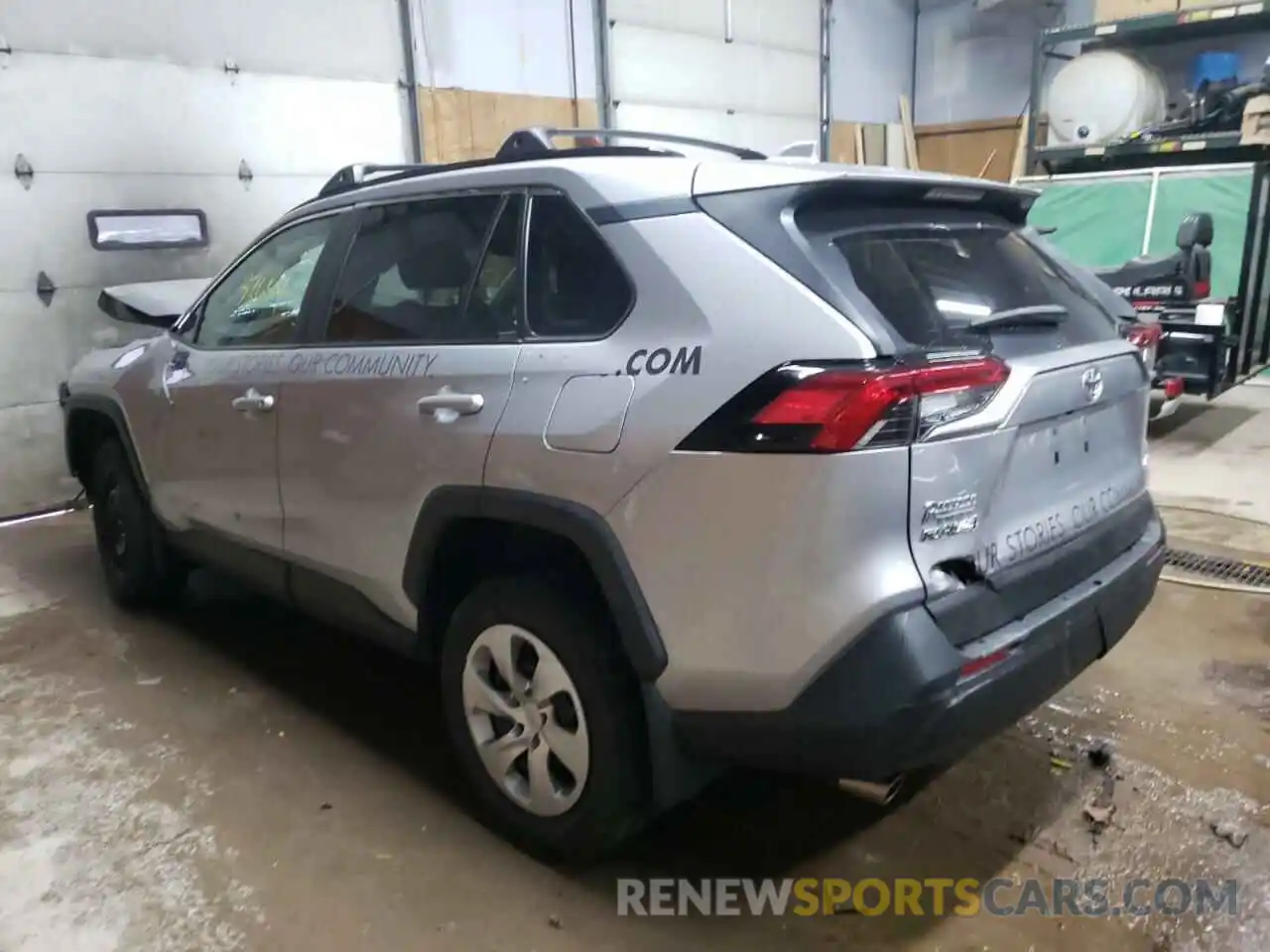 3 Photograph of a damaged car 2T3F1RFV7KC020213 TOYOTA RAV4 2019