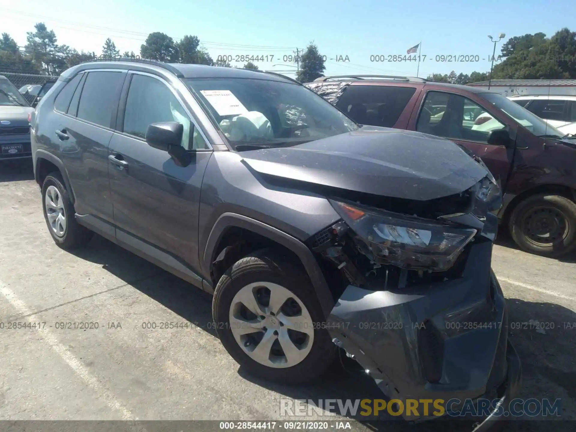 1 Photograph of a damaged car 2T3F1RFV7KC028098 TOYOTA RAV4 2019