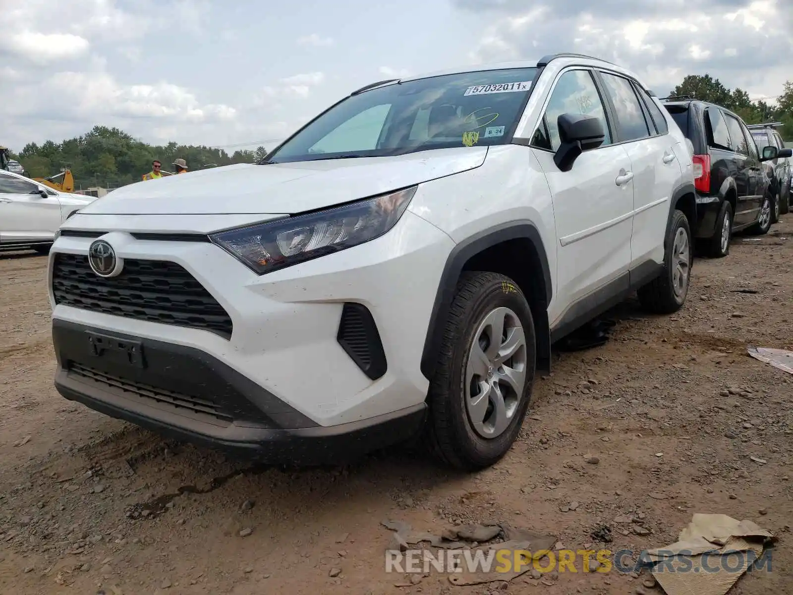 2 Фотография поврежденного автомобиля 2T3F1RFV7KC033589 TOYOTA RAV4 2019