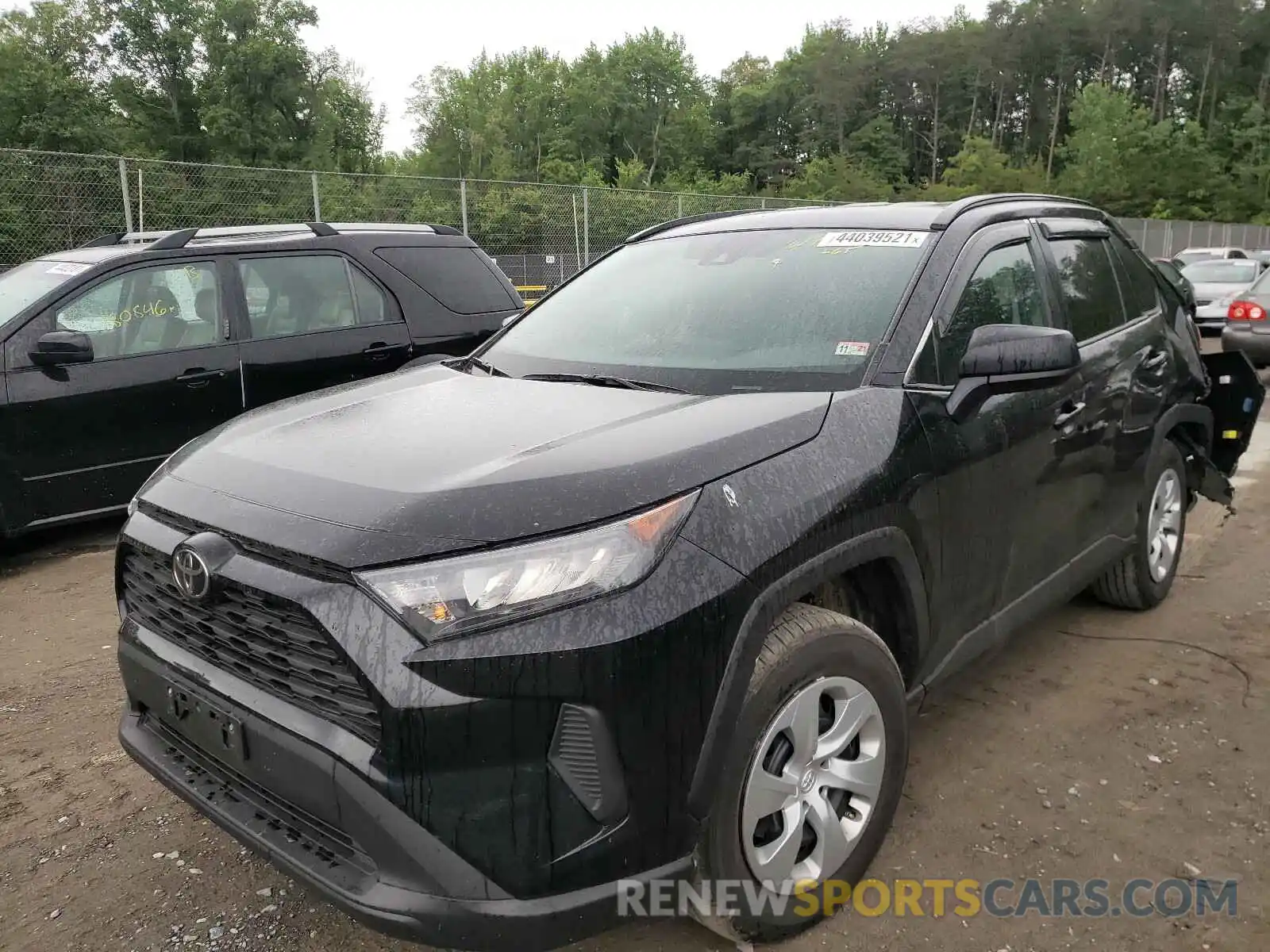 2 Фотография поврежденного автомобиля 2T3F1RFV7KC055334 TOYOTA RAV4 2019