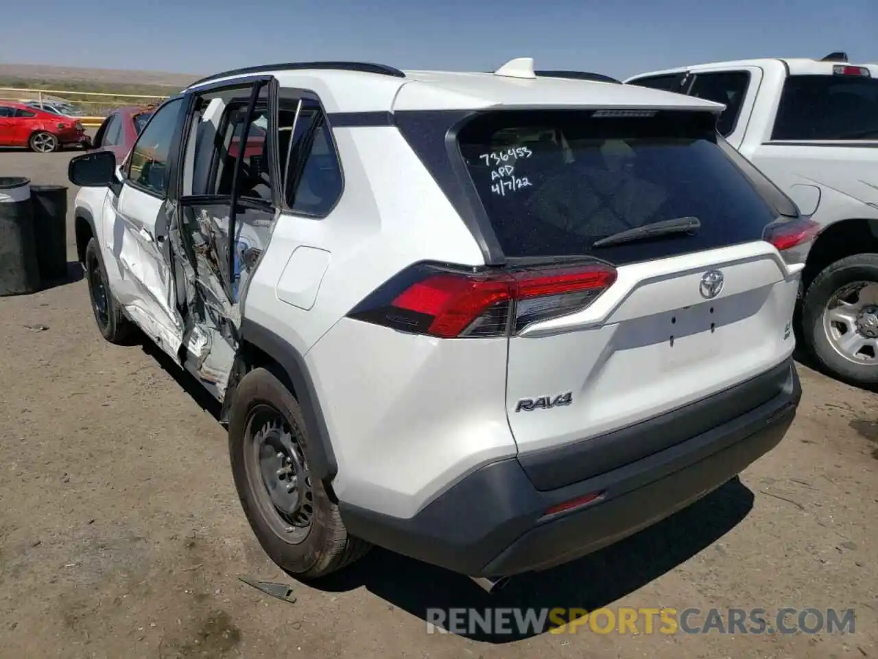 3 Photograph of a damaged car 2T3F1RFV7KW015074 TOYOTA RAV4 2019