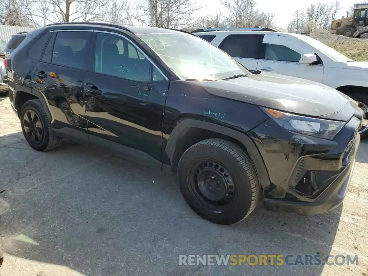 4 Photograph of a damaged car 2T3F1RFV7KW017777 TOYOTA RAV4 2019