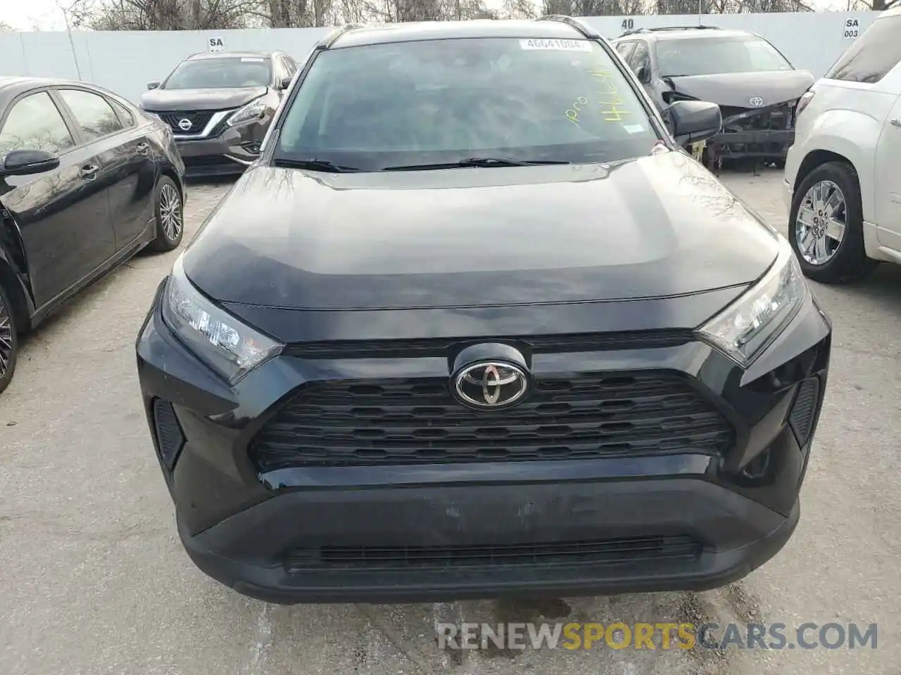 5 Photograph of a damaged car 2T3F1RFV7KW017777 TOYOTA RAV4 2019