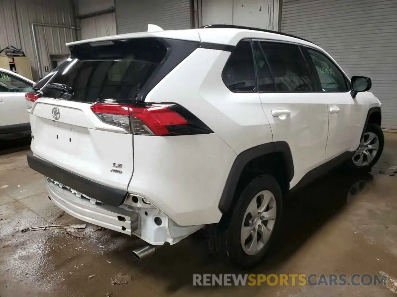 4 Photograph of a damaged car 2T3F1RFV7KW017827 TOYOTA RAV4 2019