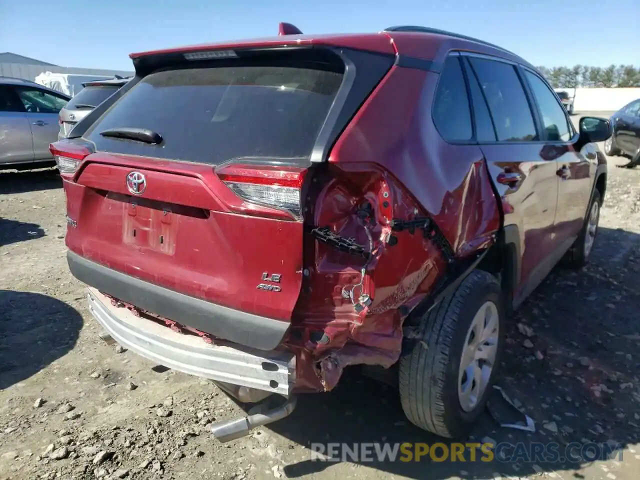 4 Photograph of a damaged car 2T3F1RFV7KW063142 TOYOTA RAV4 2019