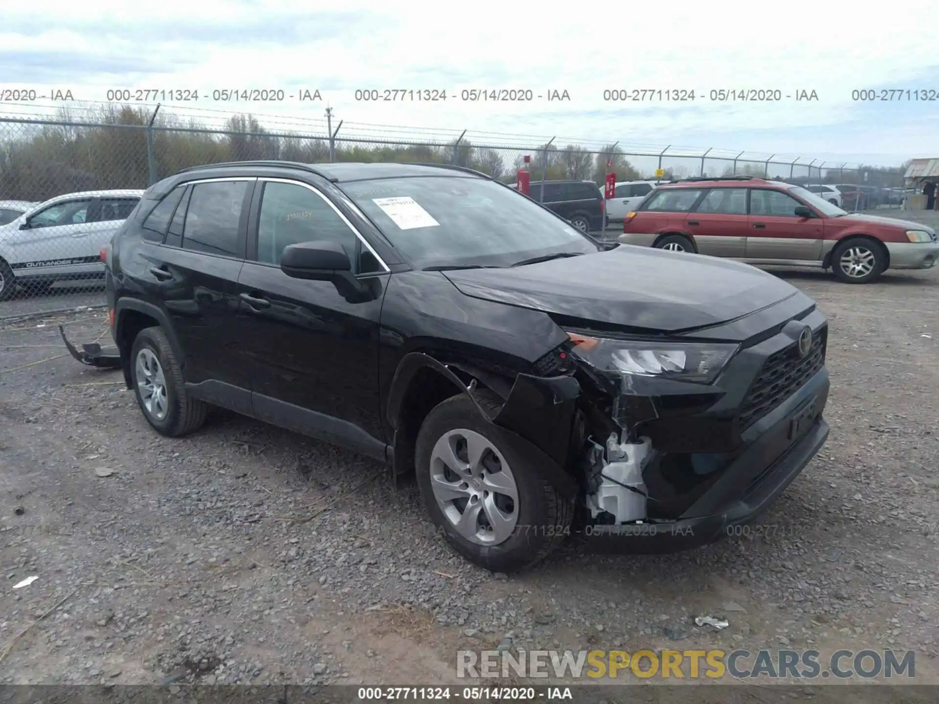 1 Photograph of a damaged car 2T3F1RFV7KW065568 TOYOTA RAV4 2019