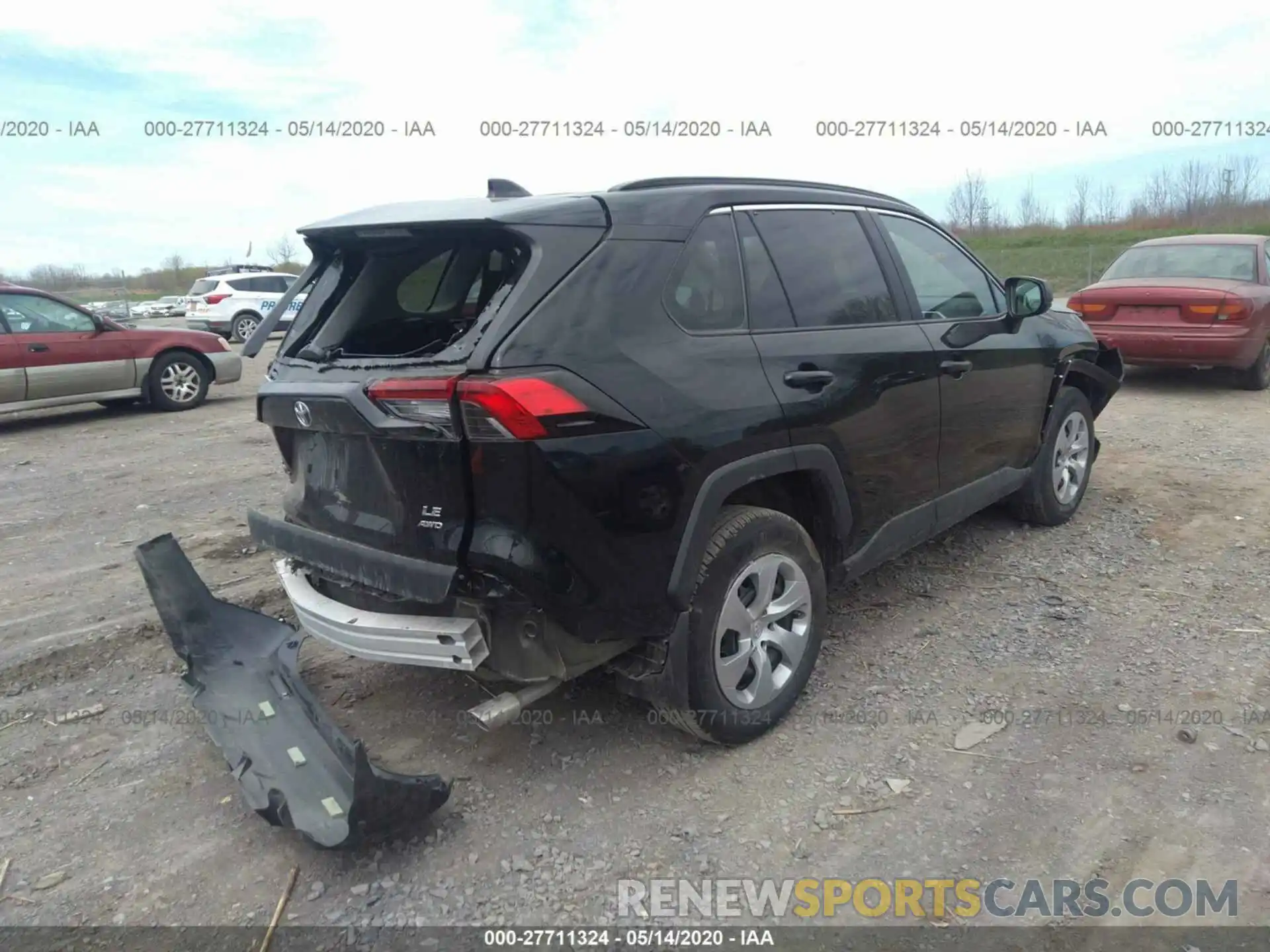 4 Photograph of a damaged car 2T3F1RFV7KW065568 TOYOTA RAV4 2019