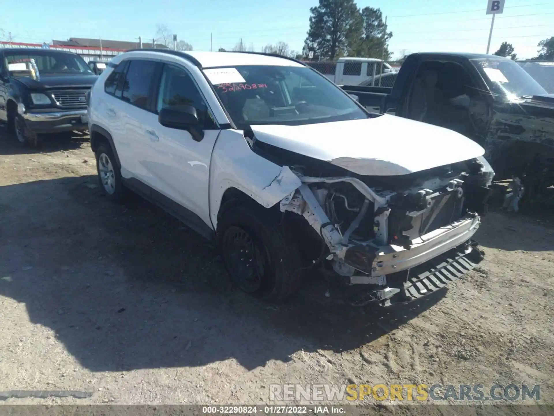 1 Photograph of a damaged car 2T3F1RFV8KC008989 TOYOTA RAV4 2019