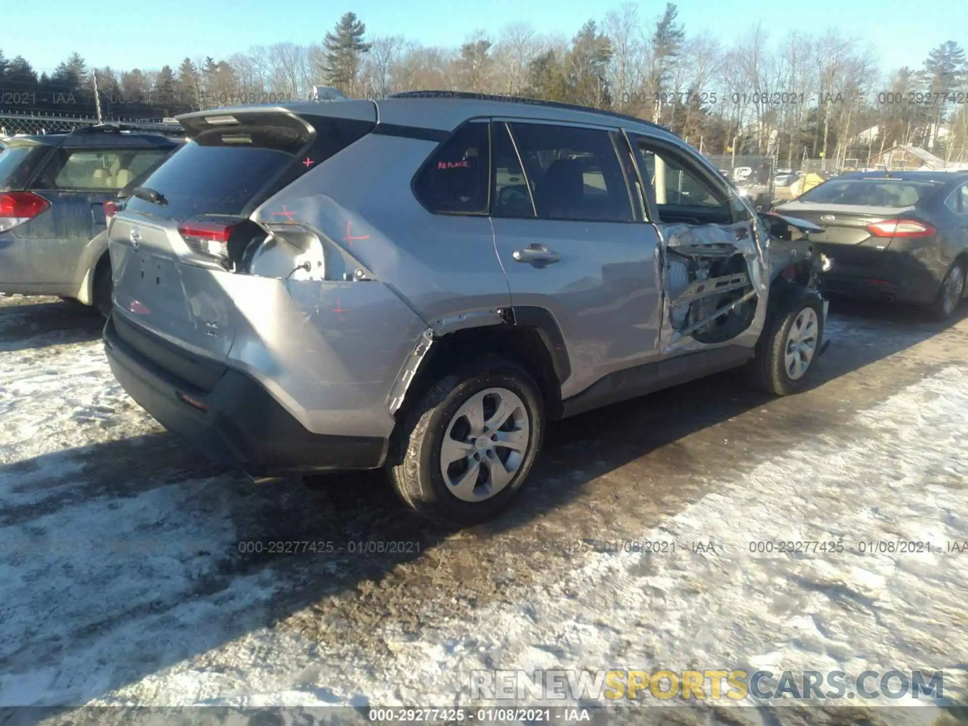 4 Photograph of a damaged car 2T3F1RFV8KC009852 TOYOTA RAV4 2019