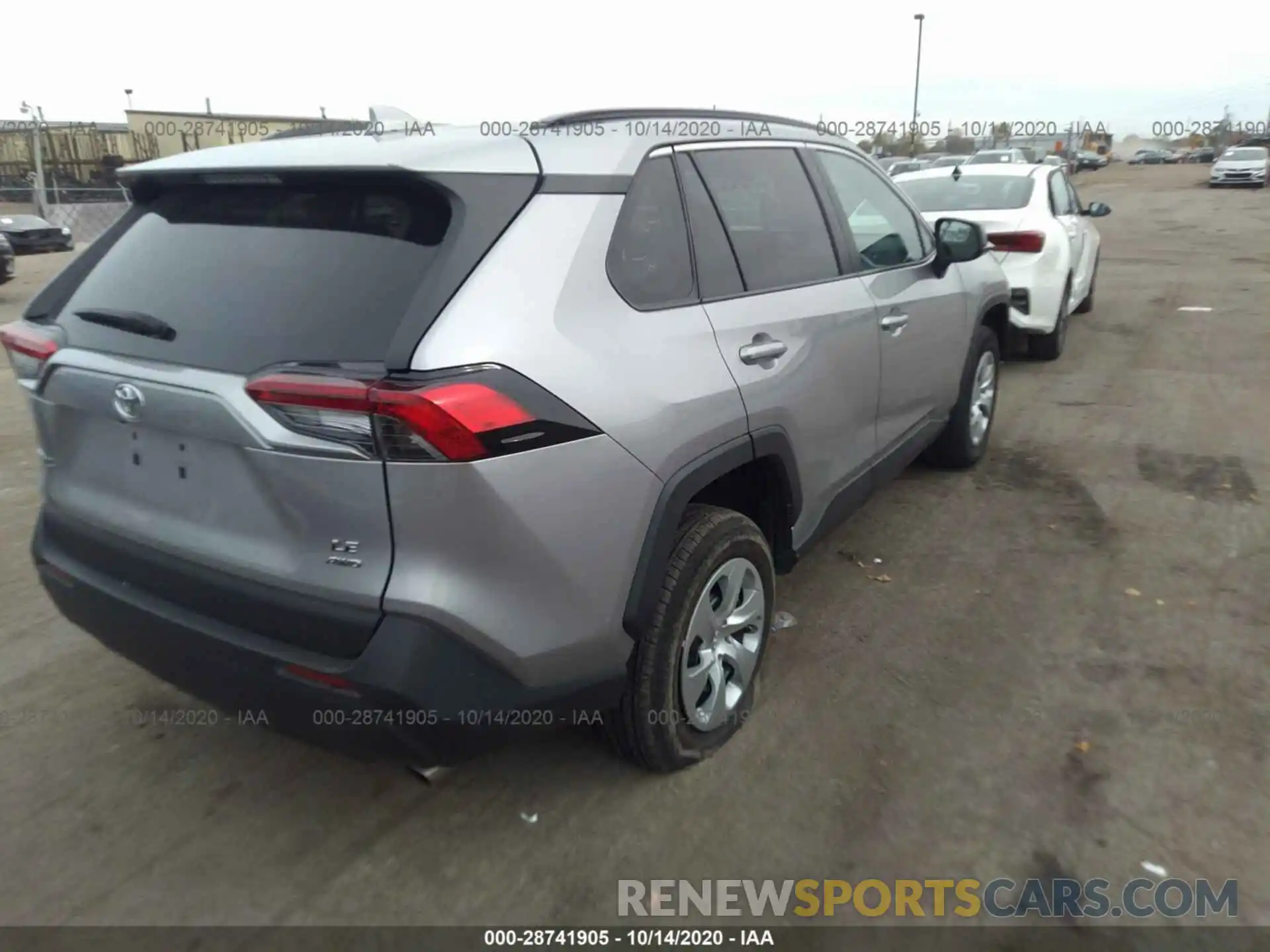 4 Photograph of a damaged car 2T3F1RFV8KC012038 TOYOTA RAV4 2019