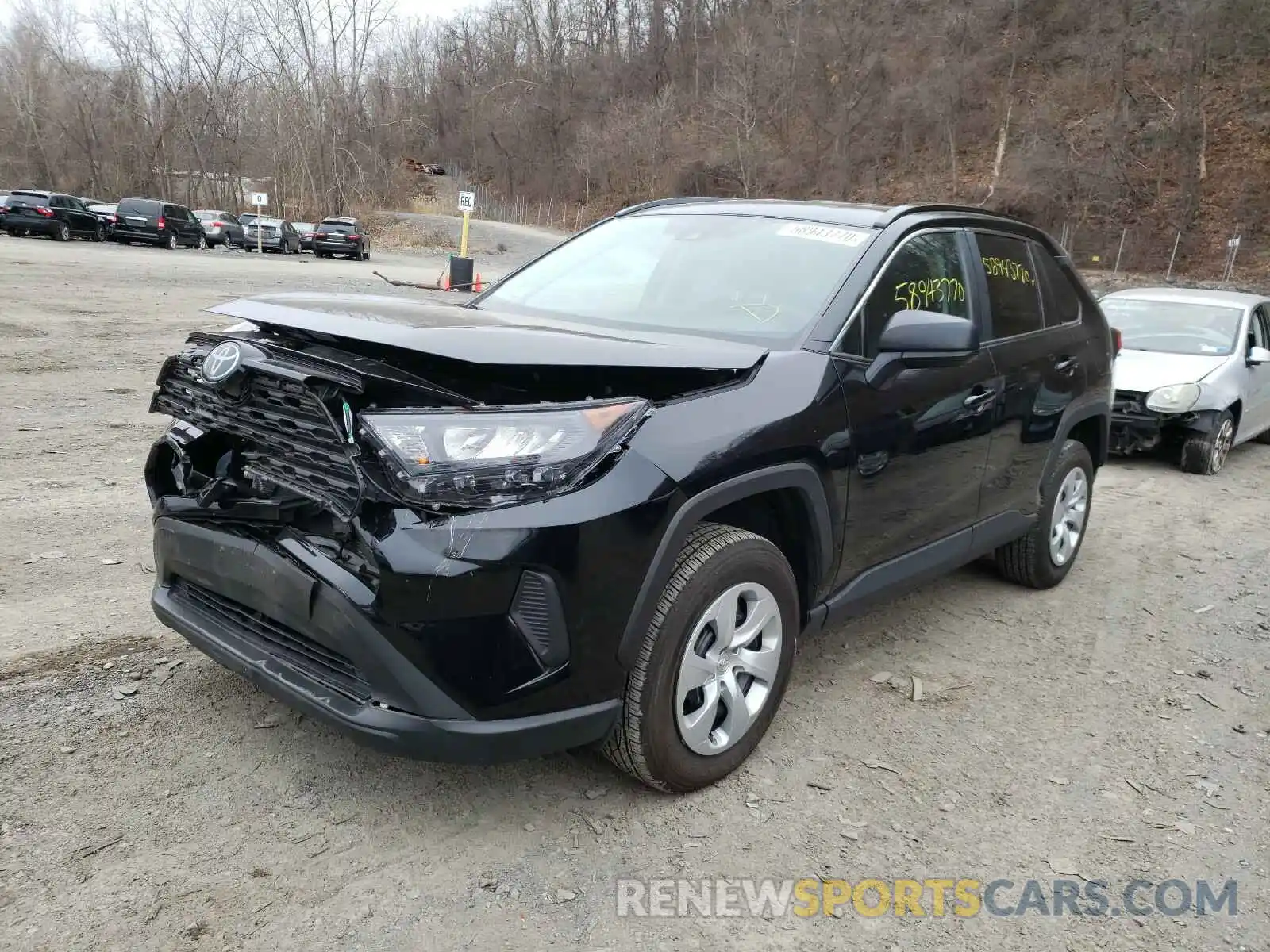 2 Photograph of a damaged car 2T3F1RFV8KC027154 TOYOTA RAV4 2019