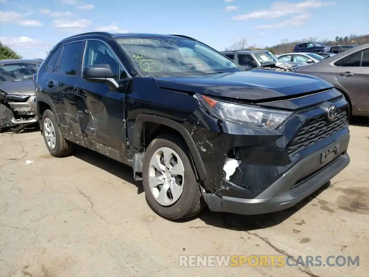 1 Photograph of a damaged car 2T3F1RFV8KC035321 TOYOTA RAV4 2019